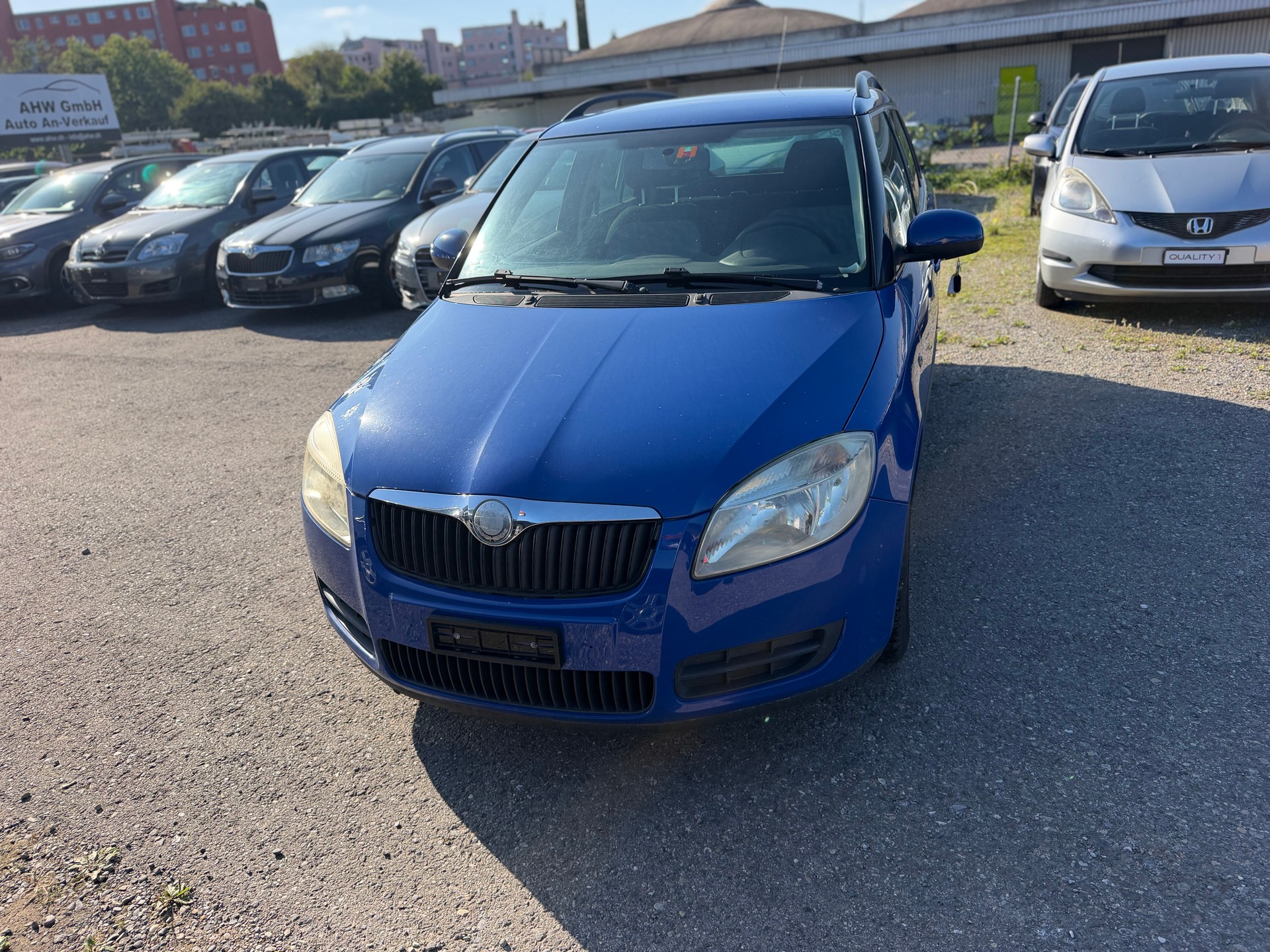 SKODA Fabia 1.2 Entry-image-1