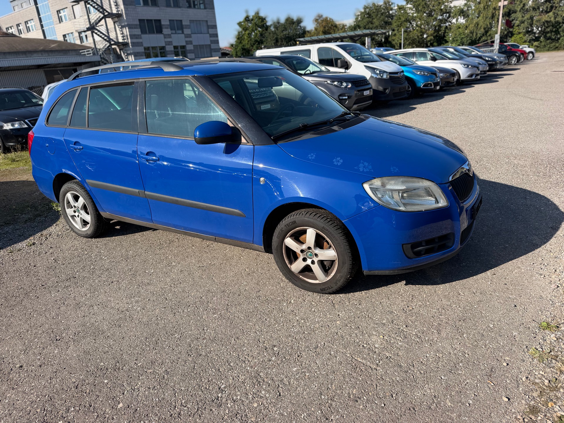 SKODA Fabia 1.2 Entry-image-2