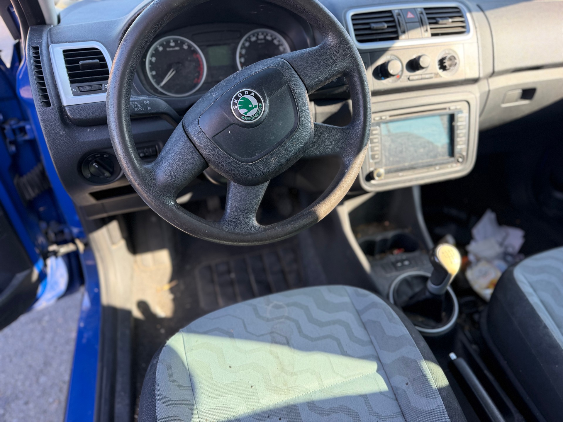 SKODA Fabia 1.2 Entry-image-5