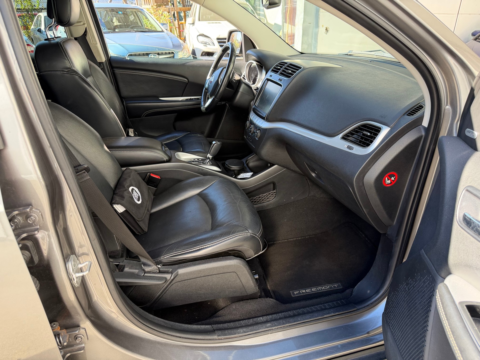 FIAT Freemont 2.0 MJ Lounge AWD Automat-image-8