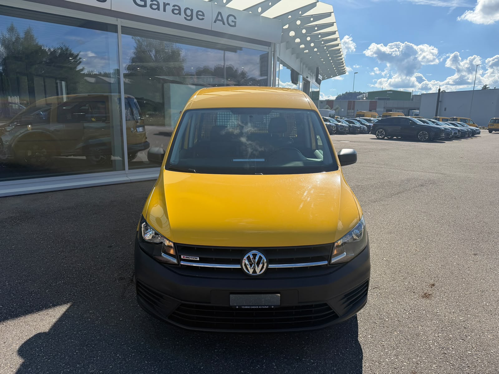 VW Caddy 2.0TDI 4Motion BlueMotion Technology DSG-image-7