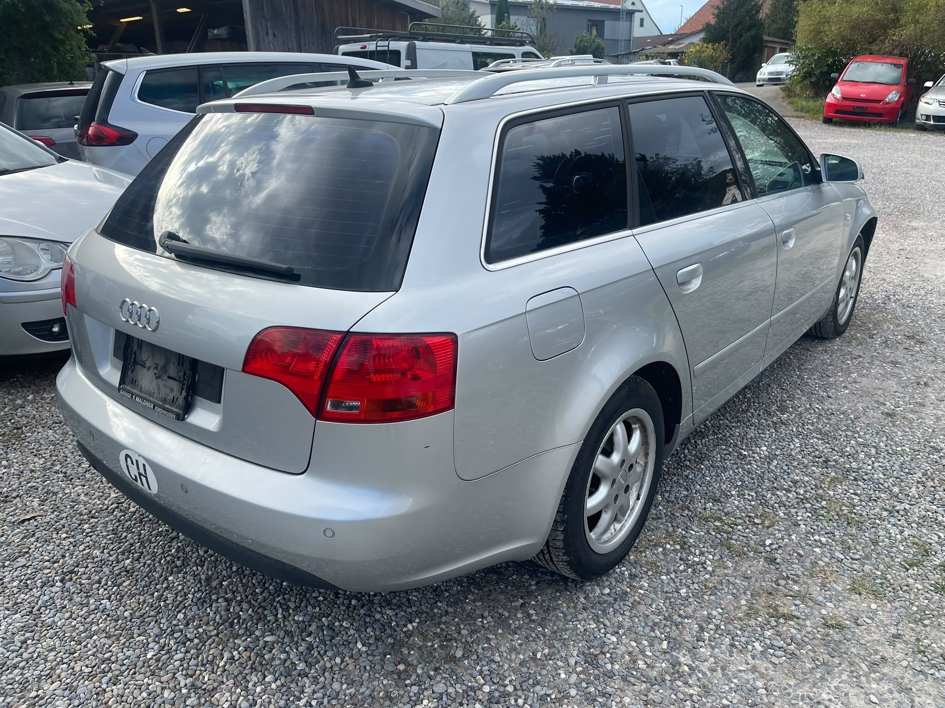 AUDI A4 Avant 2.0 TDI-image-3