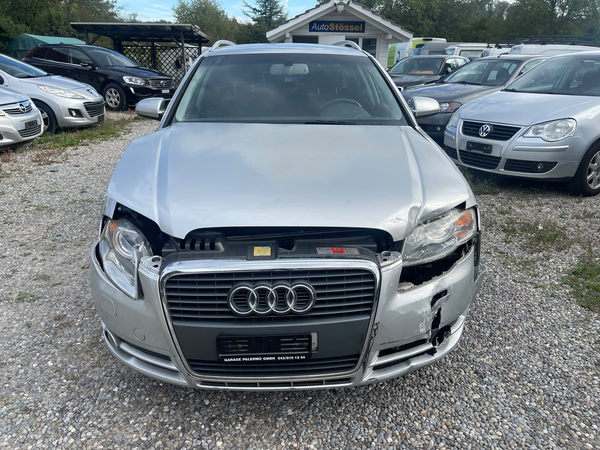 AUDI A4 Avant 2.0 TDI-image-1