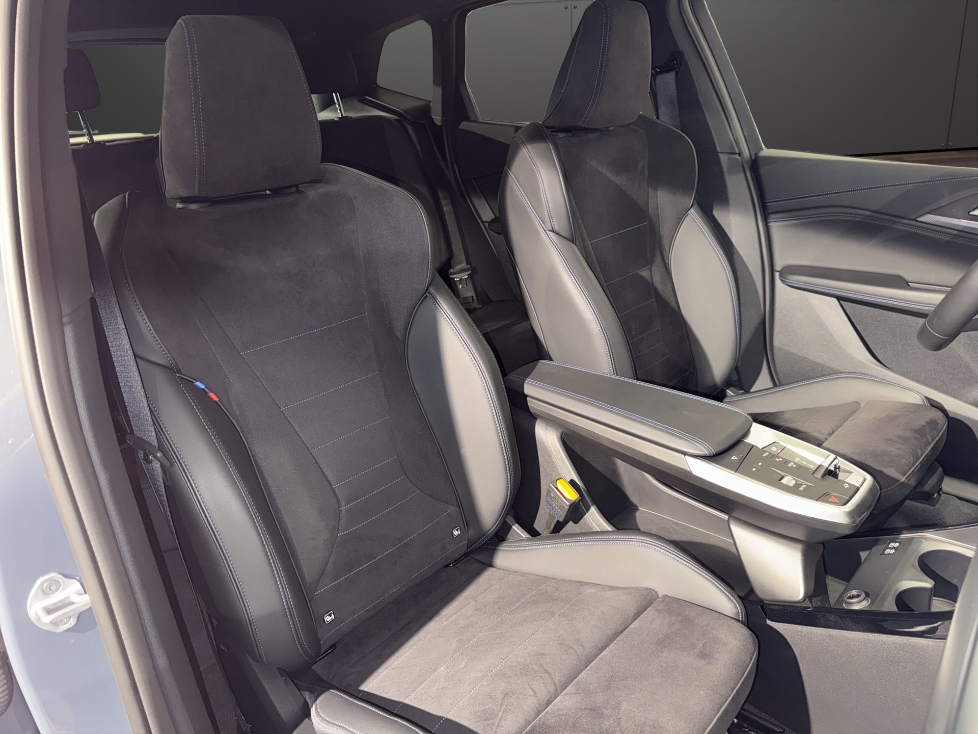 BMW 225e xDrive paddles Active Tourer M Sport-image-18