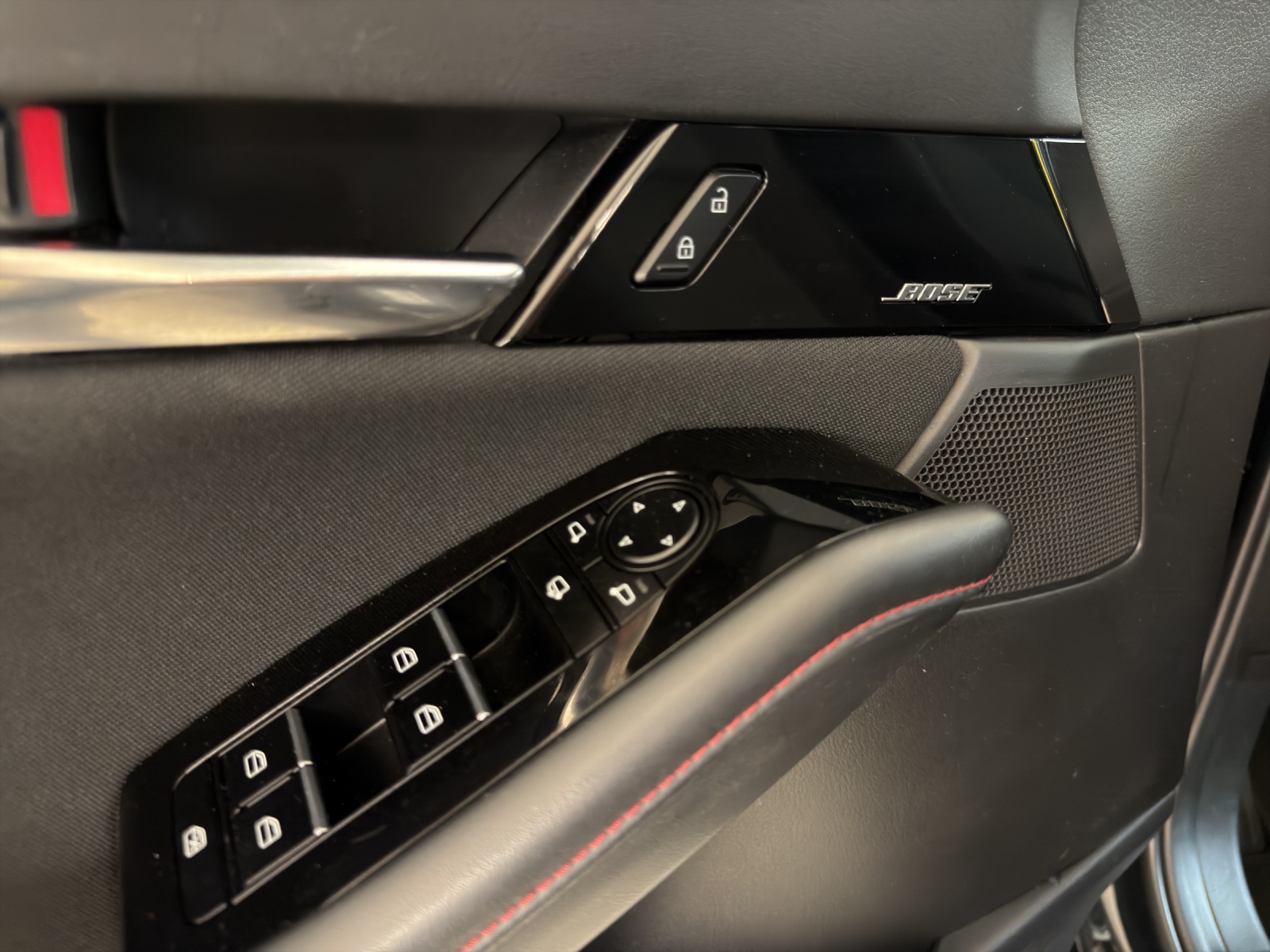 MAZDA CX-30 X 186 Homura AWD-image-6