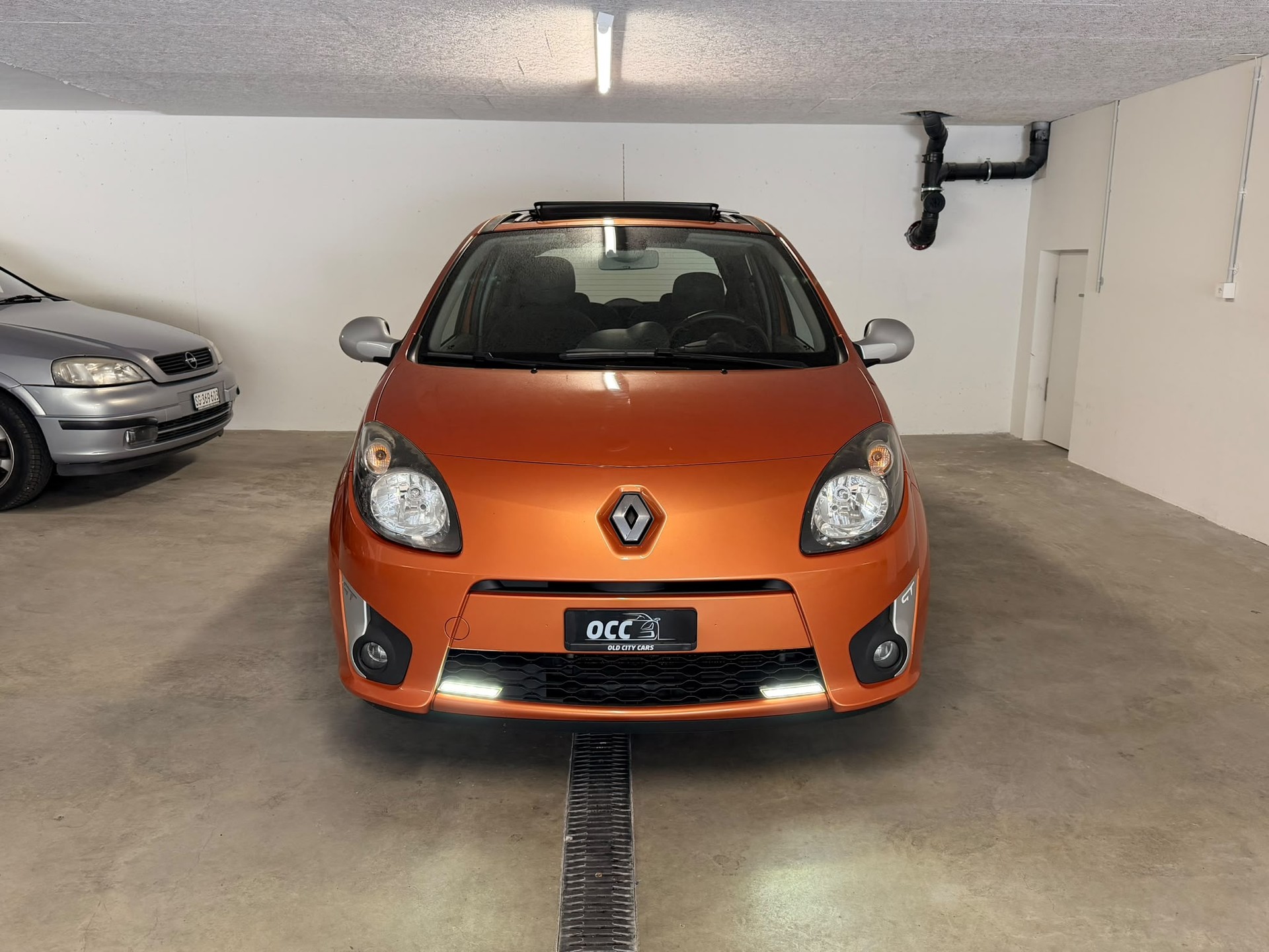 RENAULT Twingo GT 1.2 16V T-image-1
