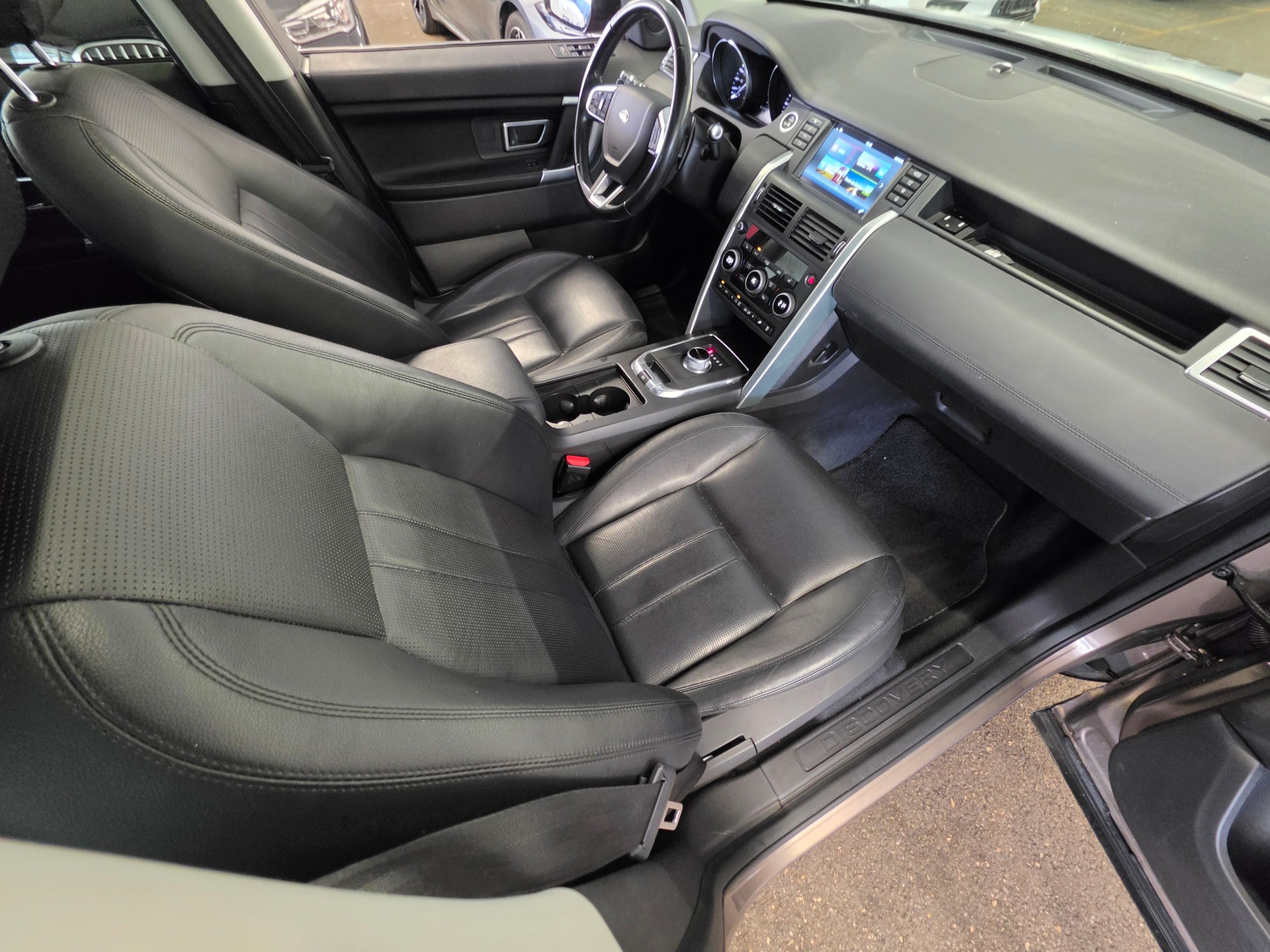 LAND ROVER 7 place 2.0 diesel-image-11