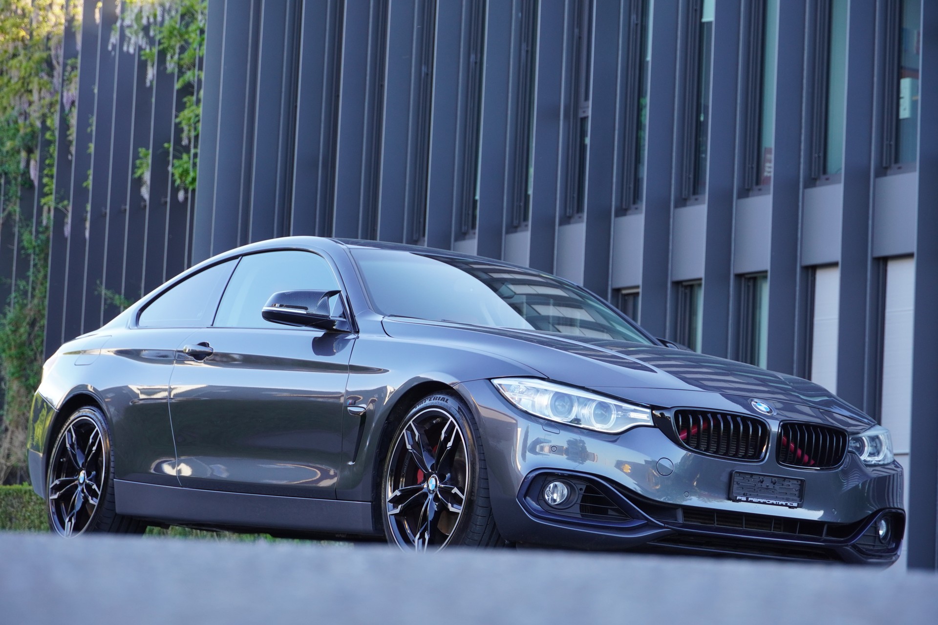BMW 435i Coupé xDrive Sport Line Steptronic-image-2