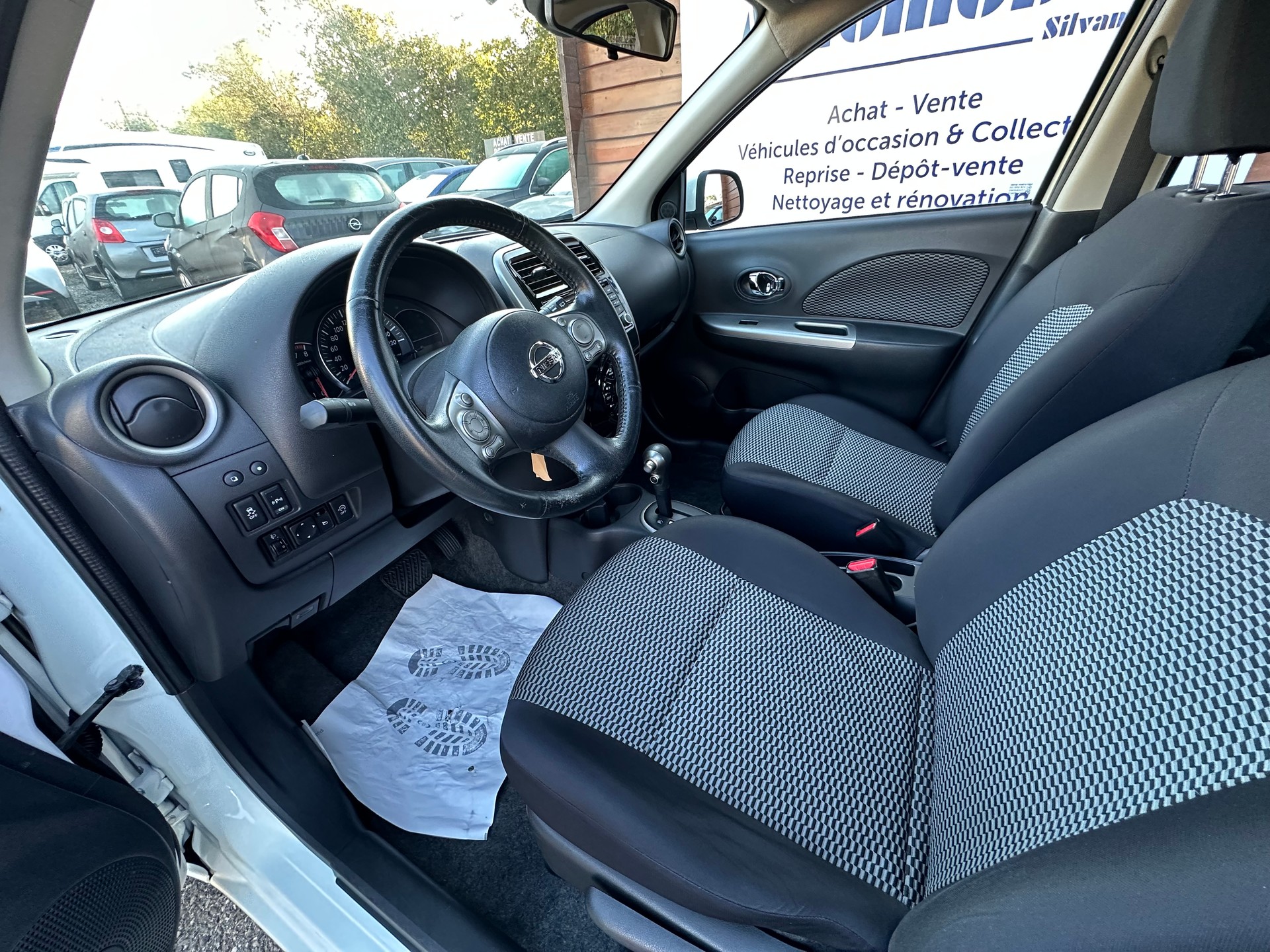 NISSAN Micra 1.2 DIG-S tekna CVT-image-12