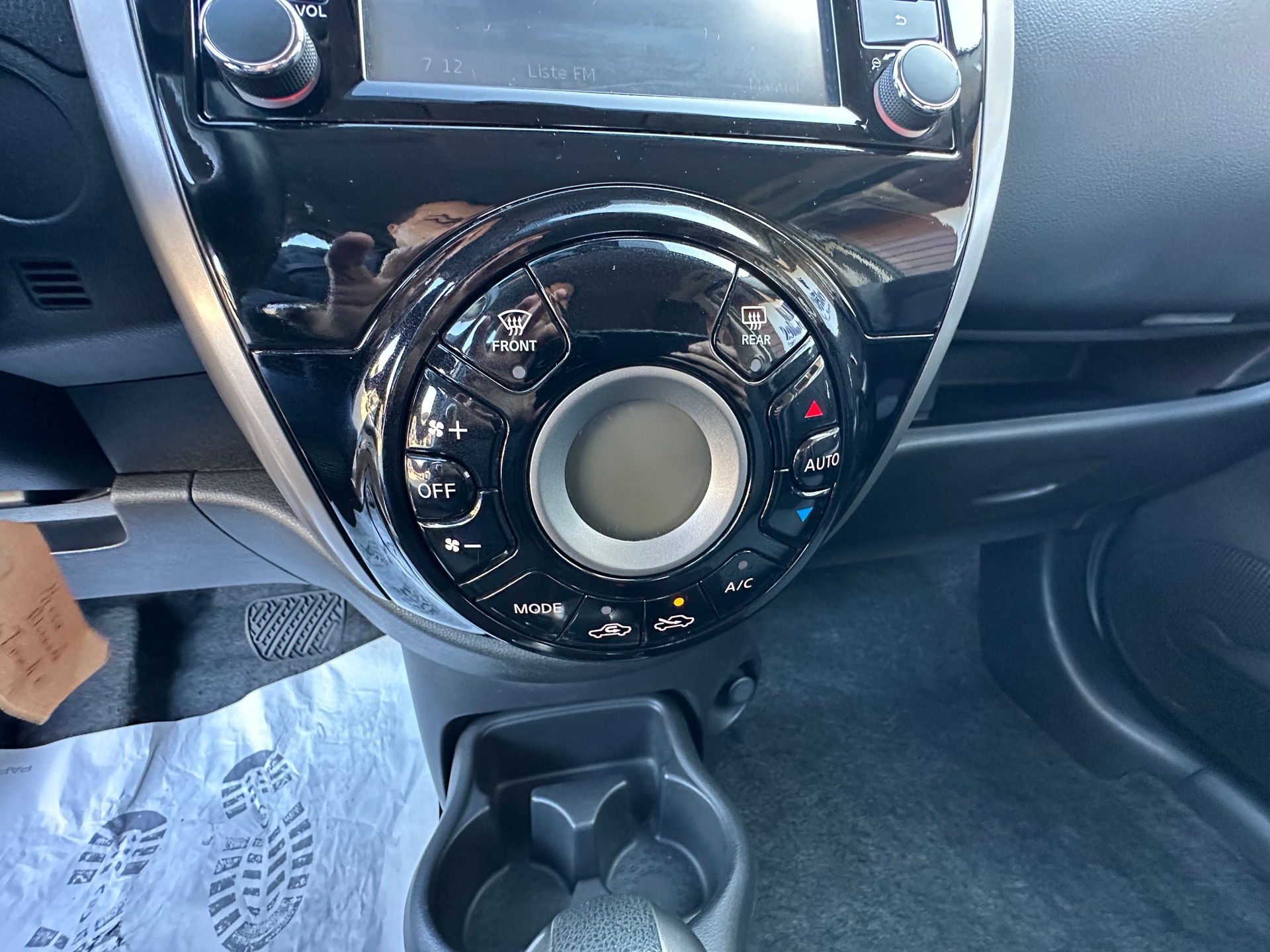 NISSAN Micra 1.2 DIG-S tekna CVT-image-16