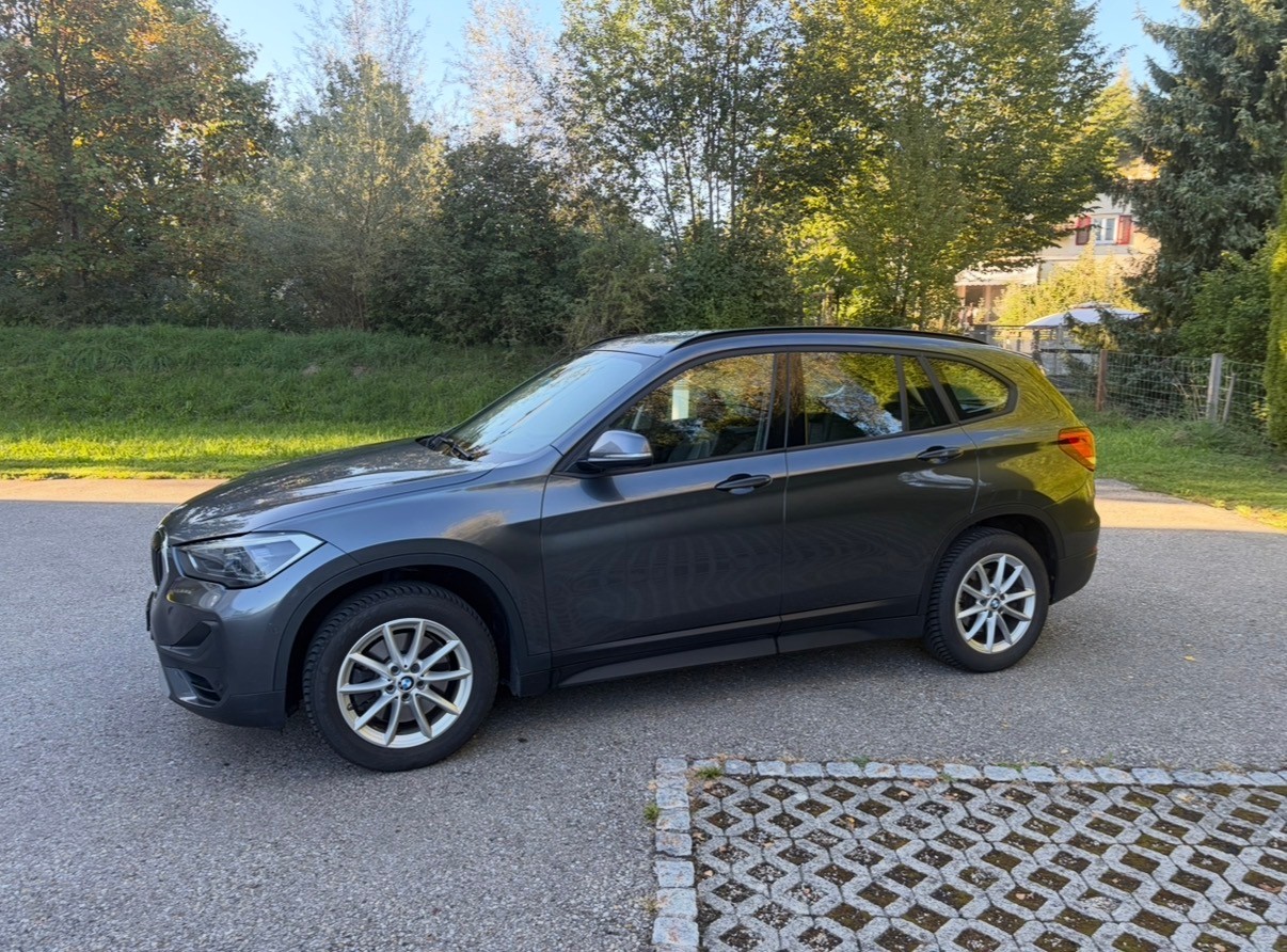 BMW 25i xDrive-image-1