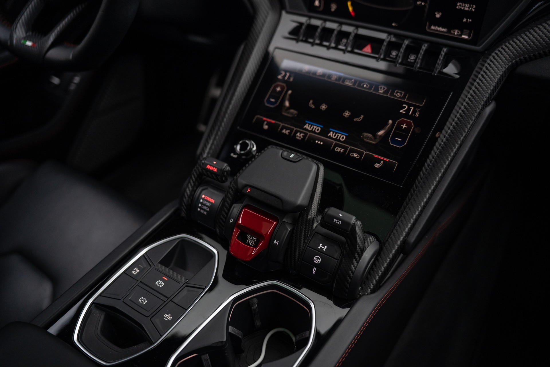 LAMBORGHINI Urus E-Gear-image-11