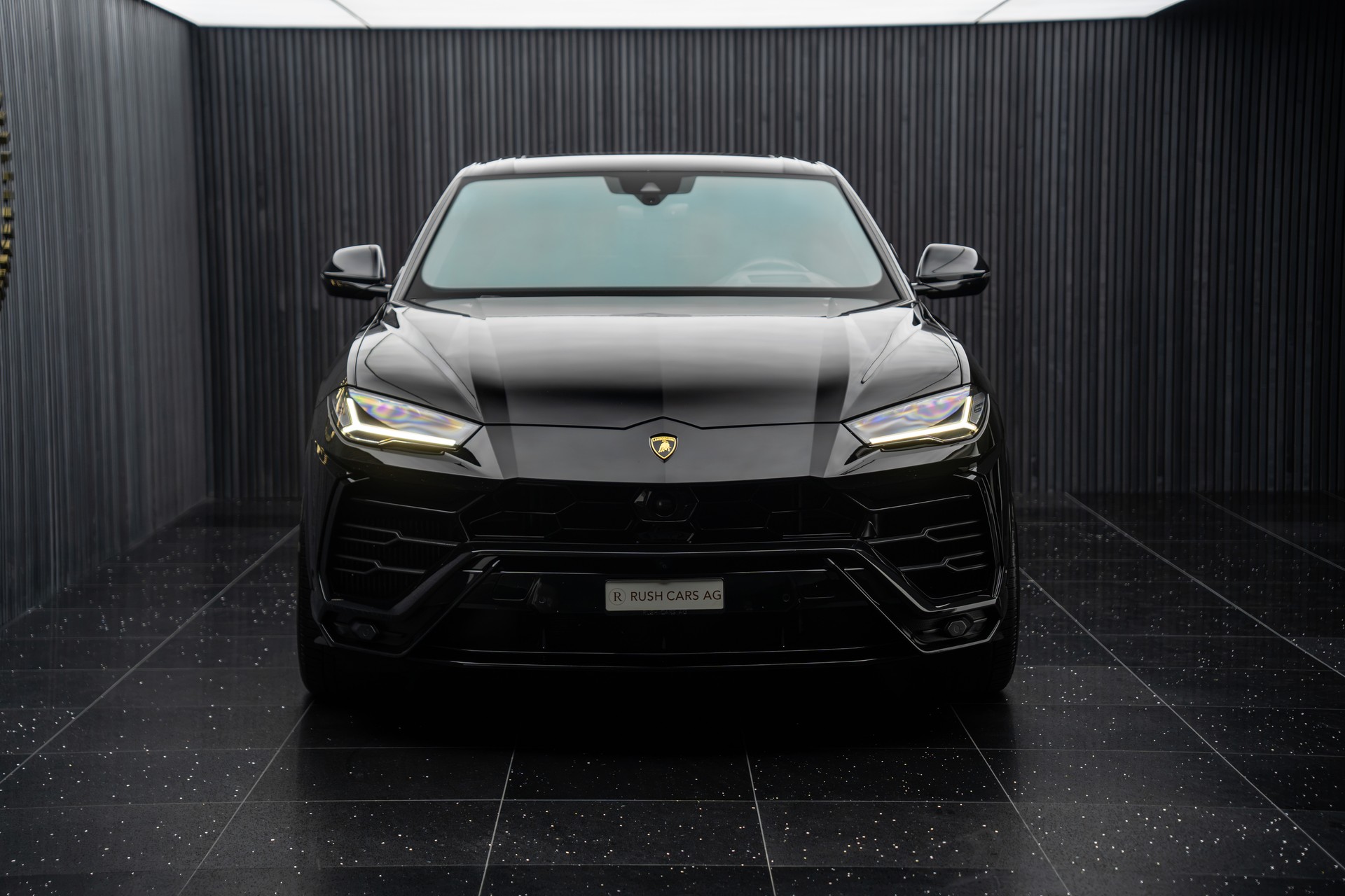 LAMBORGHINI Urus E-Gear-image-6
