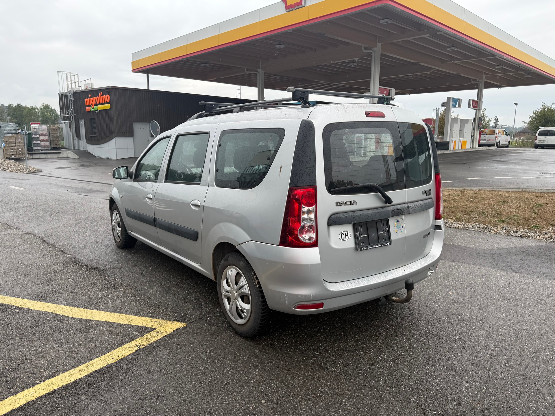 DACIA Logan 1.6 16V Lauréate-image-5