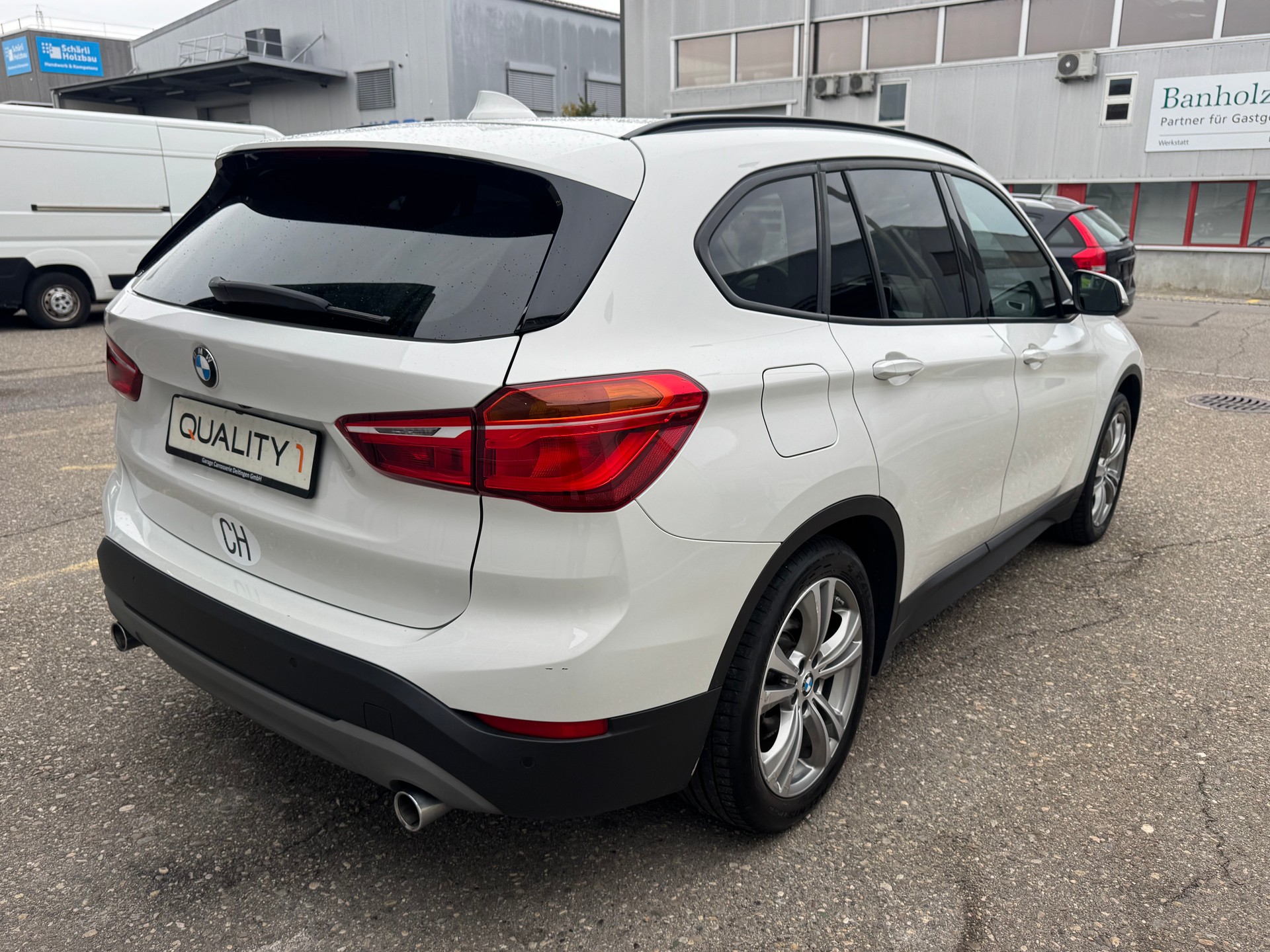 BMW X1 xDrive 18d Steptronic-image-5