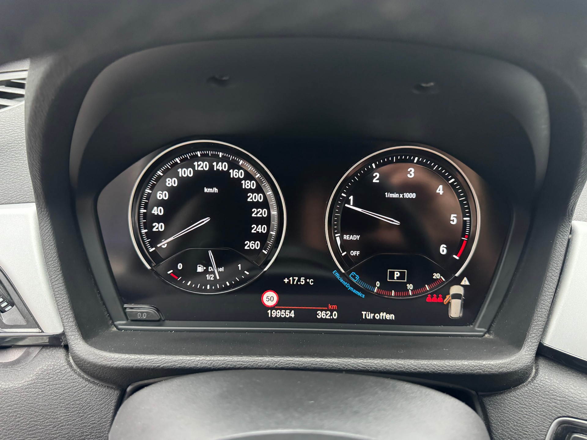 BMW X1 xDrive 18d Steptronic-image-9