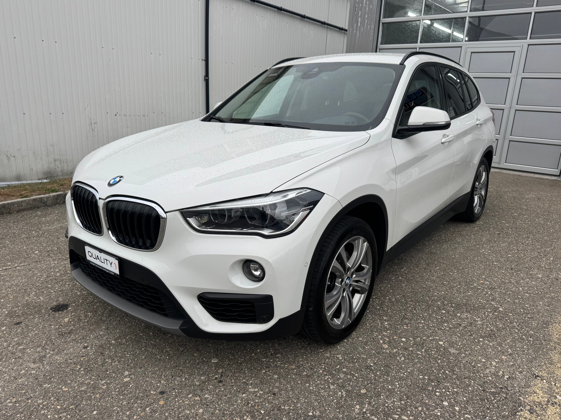 BMW X1 xDrive 18d Steptronic-image-0