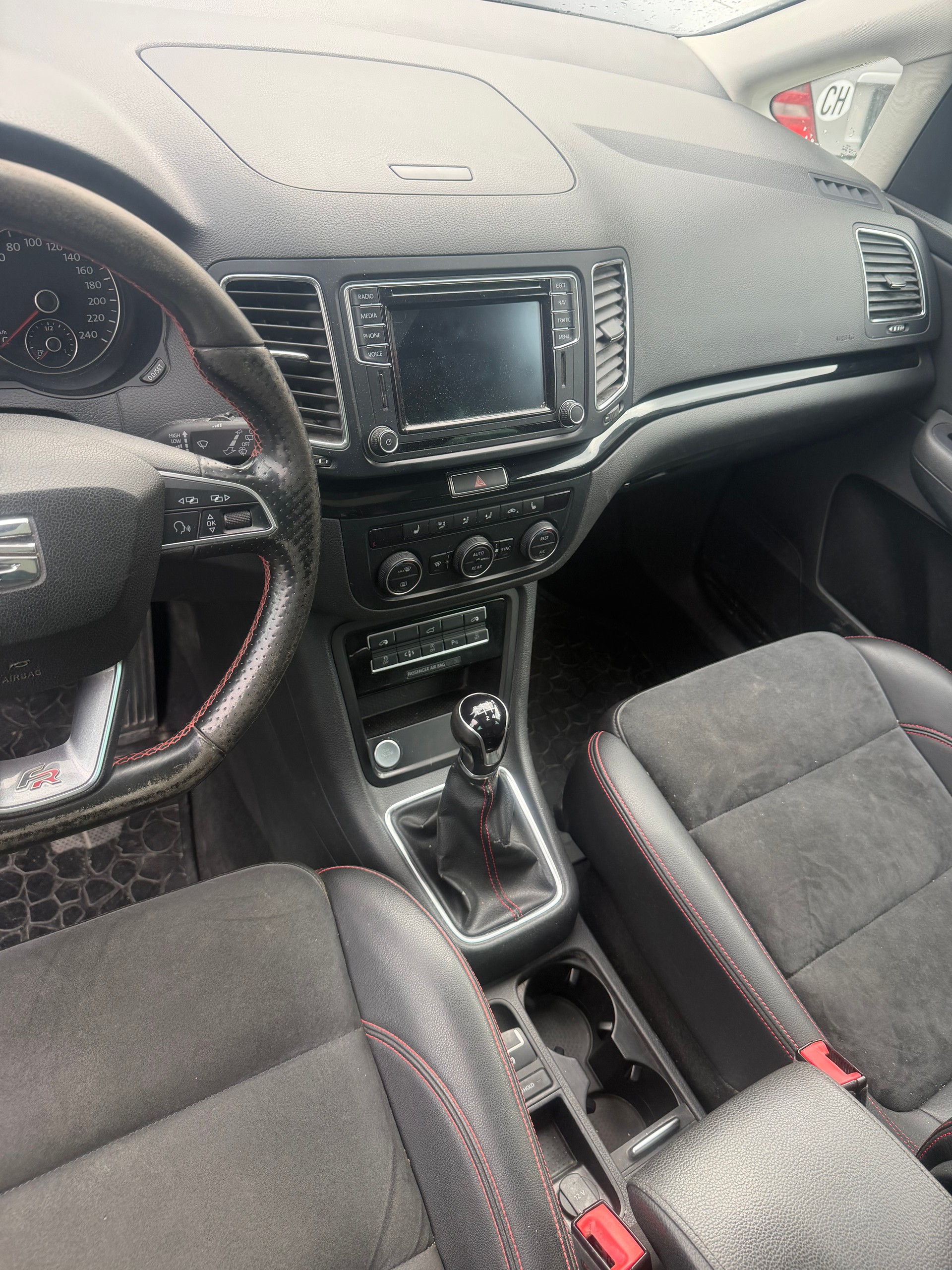 SEAT Alhambra 2.0 TDI 7 Plätze FR Line 4Drive-image-3
