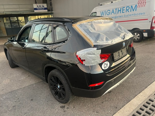 BMW X1 xDrive 18d Steptronic-image-8