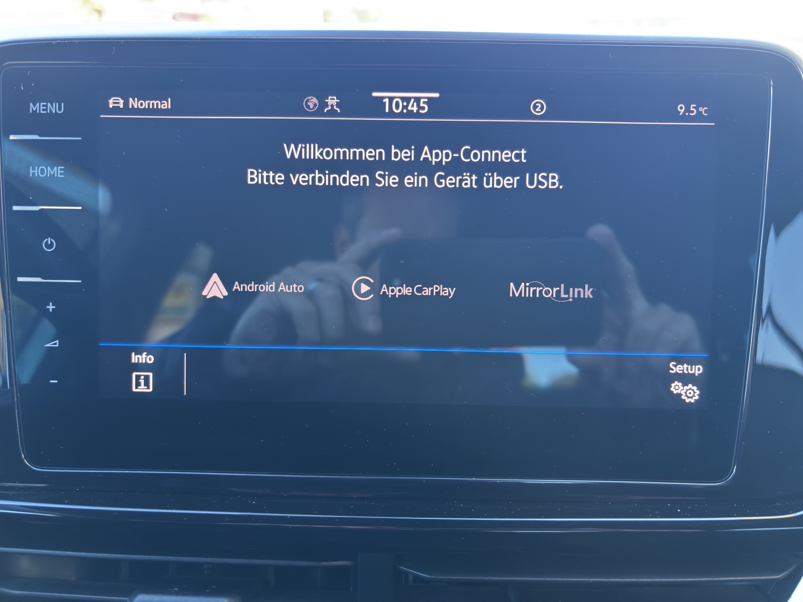 VW T-Roc 2.0 TSI R-Line DSG 4Motion mit AHK, Standheizung & Winterräder-image-25
