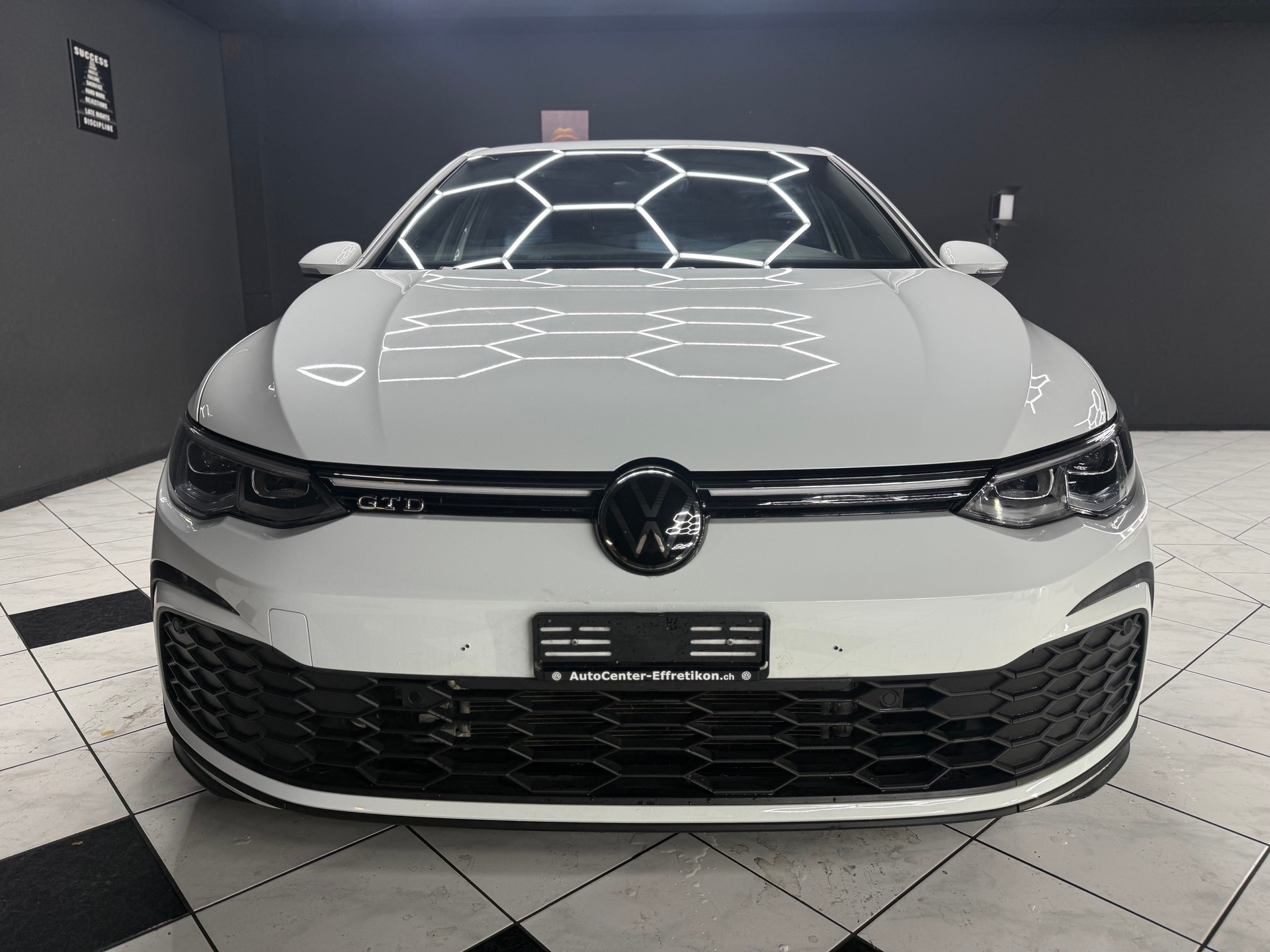 VW Golf 2.0 TDI GTD DSG-image-2