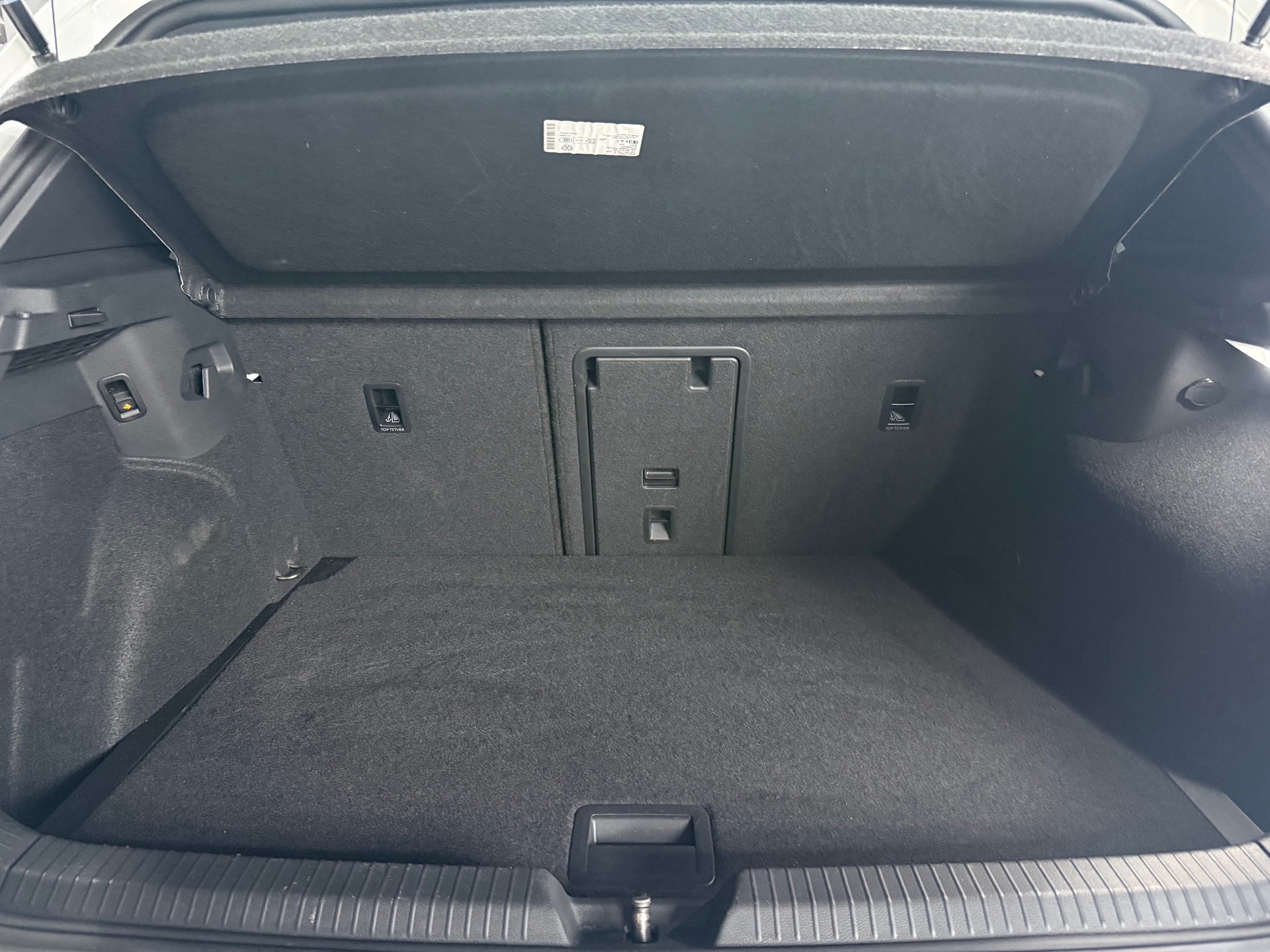 VW Golf 2.0 TDI GTD DSG-image-13