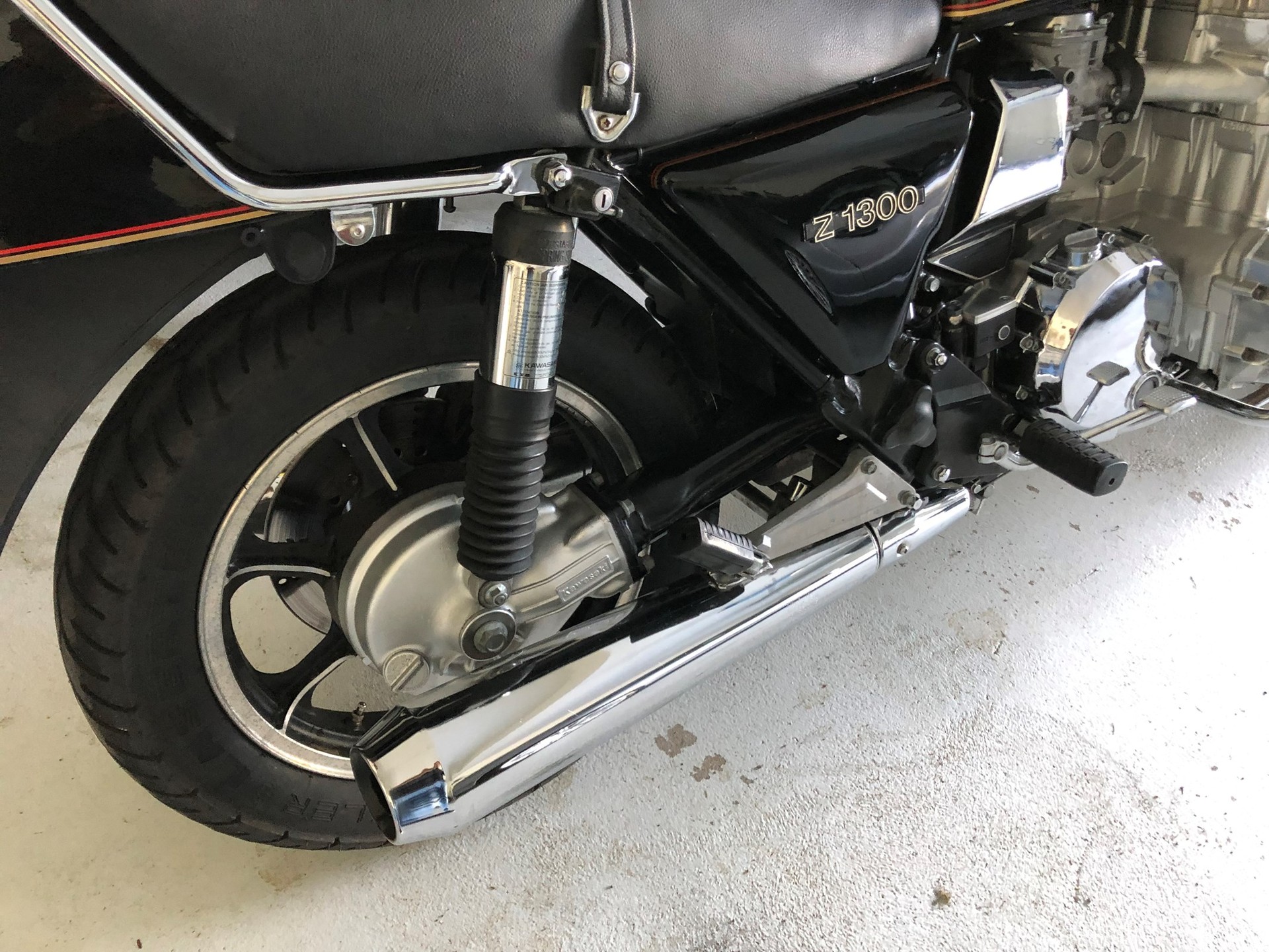 KAWASAKI Z 1300-image-7