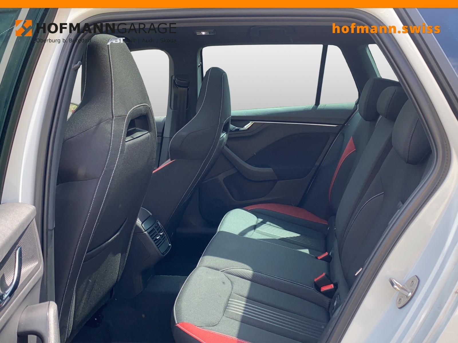SKODA Kamiq 1.5 TSI Monte Carlo DSG-image-8