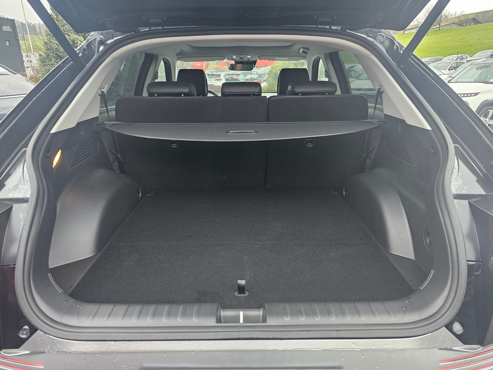 HYUNDAI Ioniq 5 77kWh Vertex 2WD-image-6