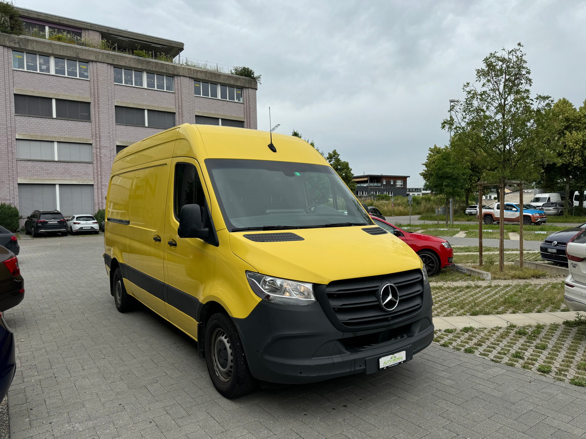 MERCEDES-BENZ Sprinter 319 CDI Standard 7G-TRONIC-image-2