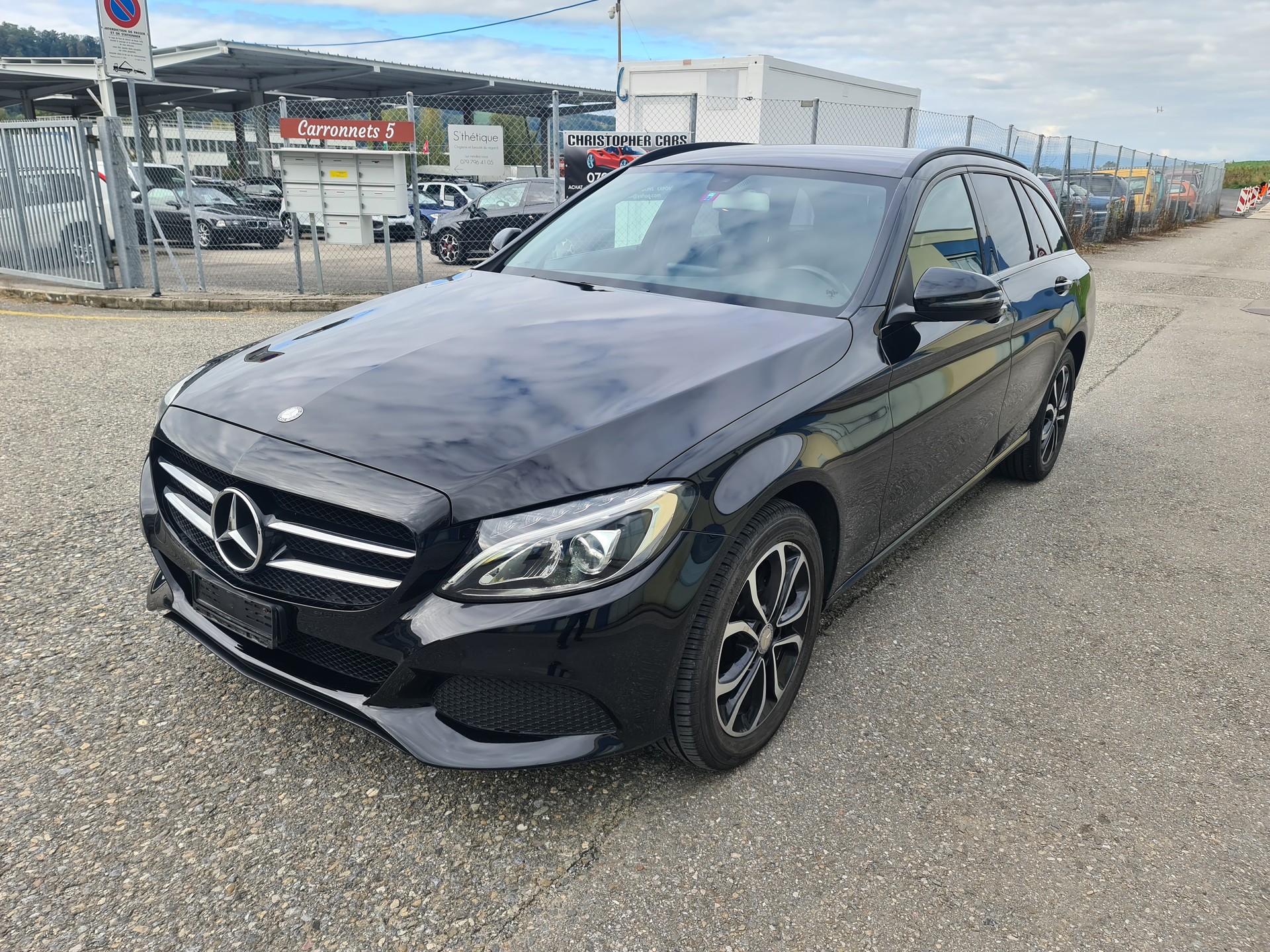 MERCEDES-BENZ C 220 d Avantgarde 4Matic 7G-Tronic-image-11