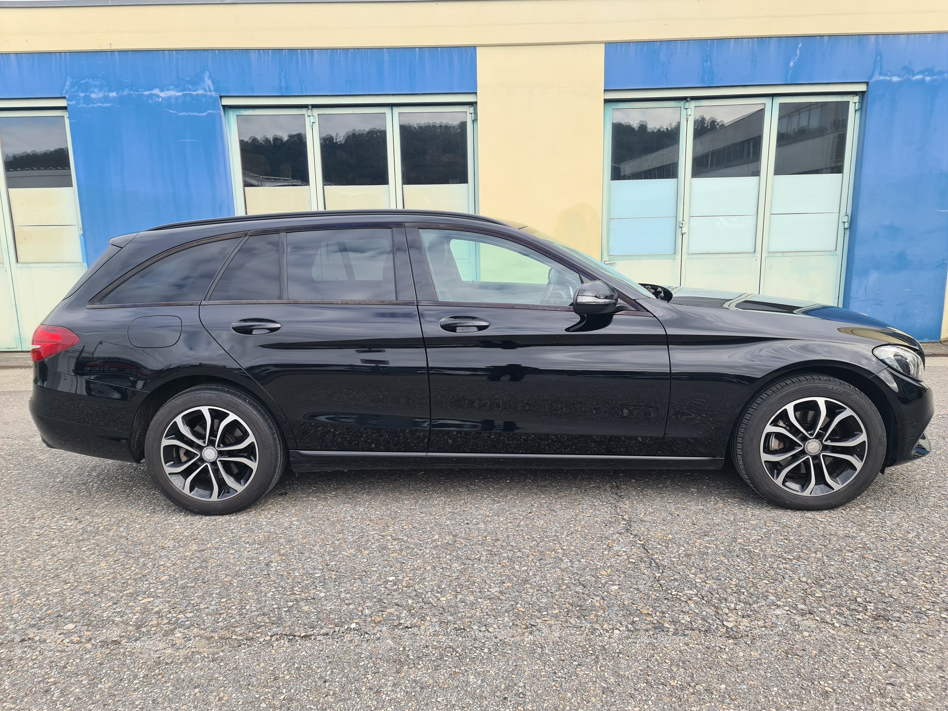 MERCEDES-BENZ C 220 d Avantgarde 4Matic 7G-Tronic-image-8