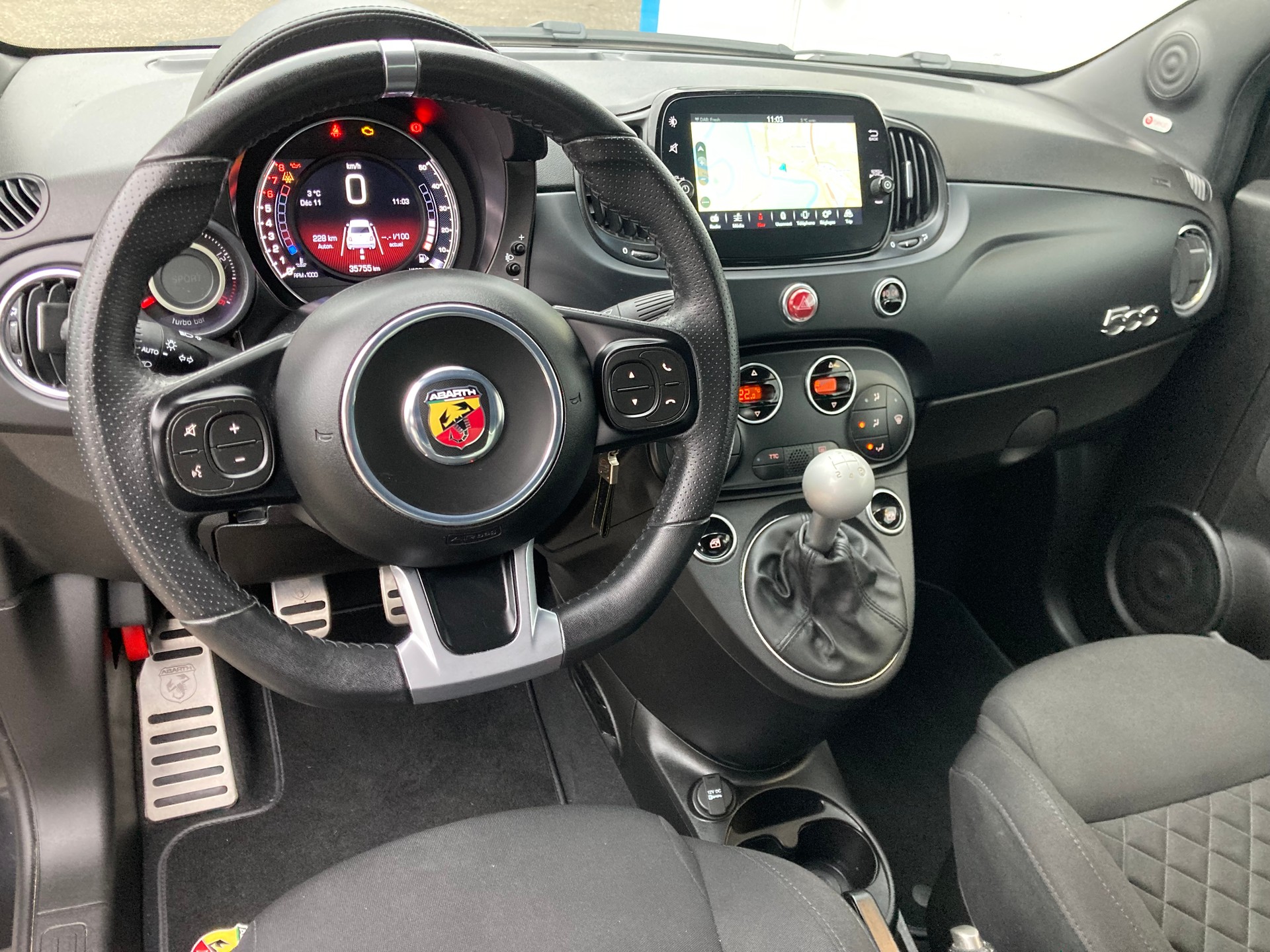 FIAT 595 1.4 16V Turbo Abarth 595 Premium-image-8