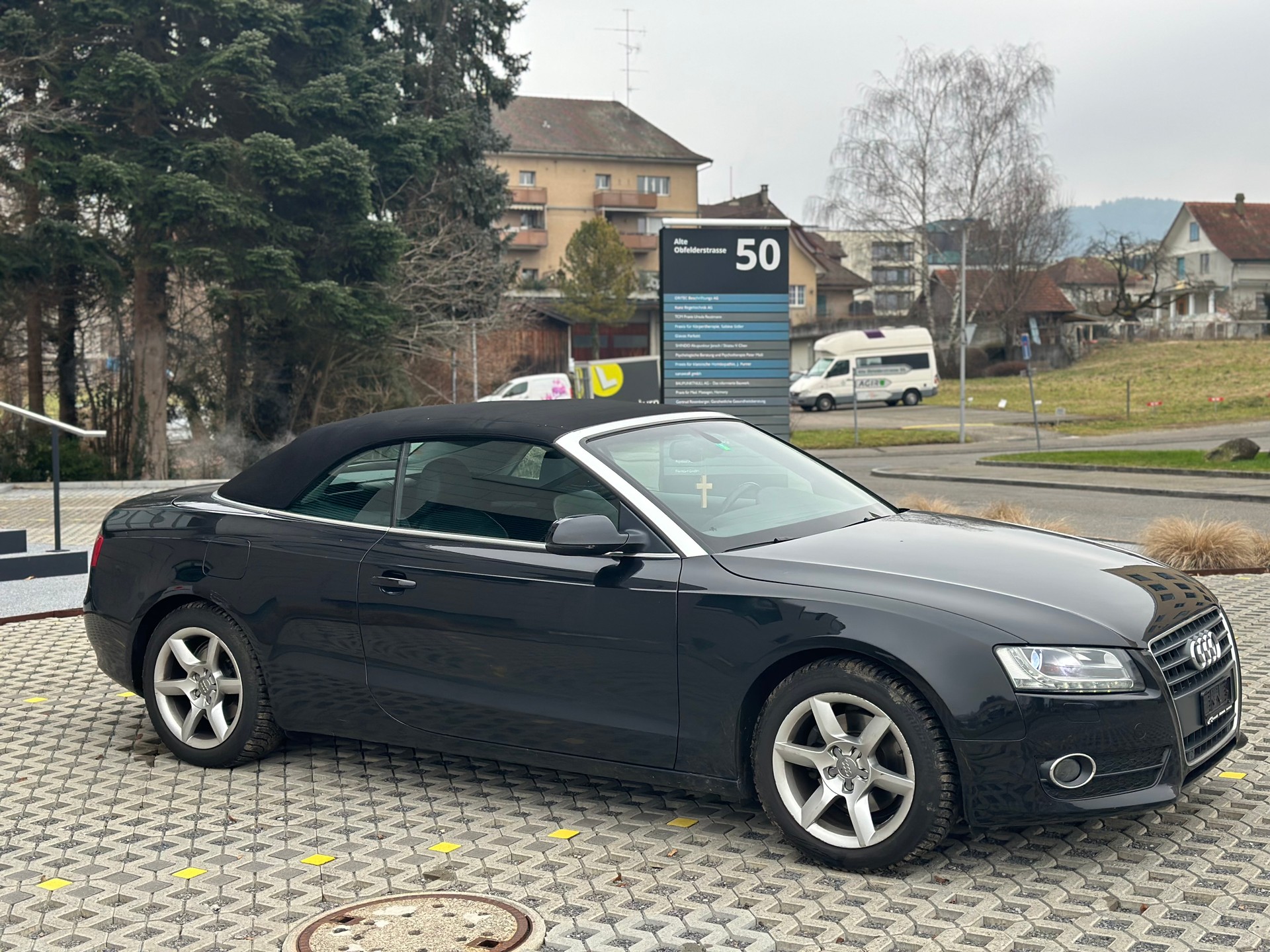 AUDI A5 Cabriolet 1.8 TFSI-image-5