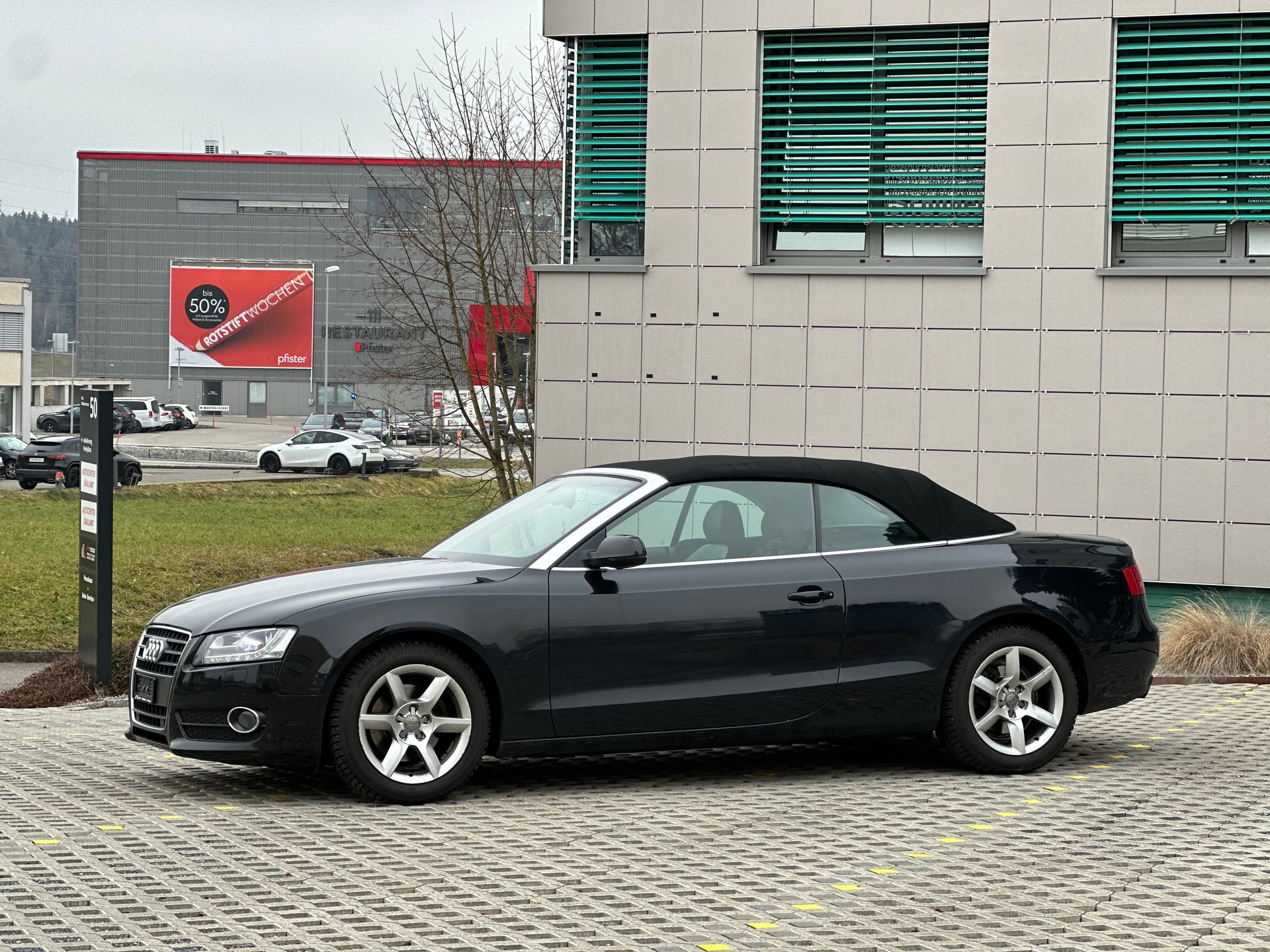 AUDI A5 Cabriolet 1.8 TFSI-image-2