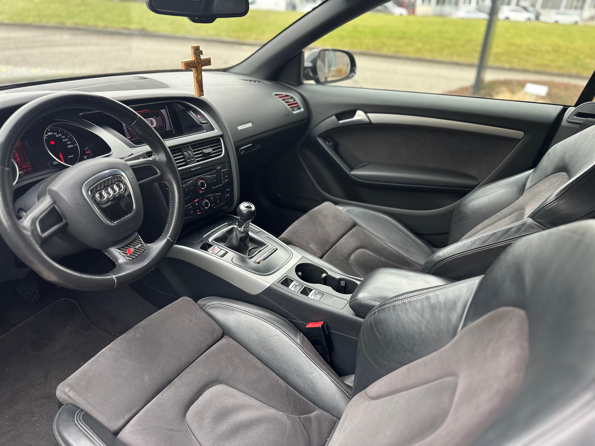 AUDI A5 Cabriolet 1.8 TFSI-image-9