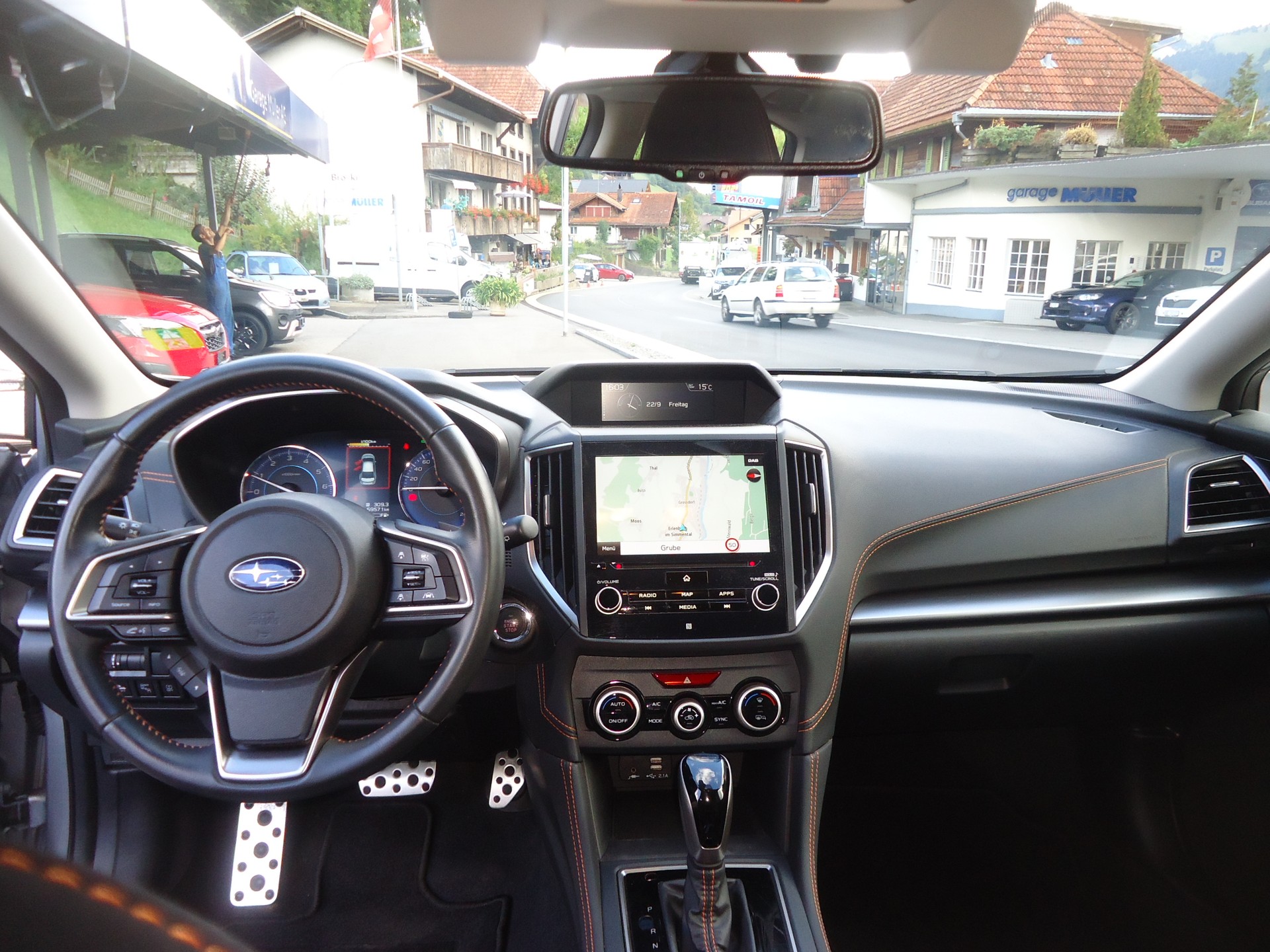 SUBARU XV 2.0 e-Boxer Swiss Plus AWD Lineartronic-image-10