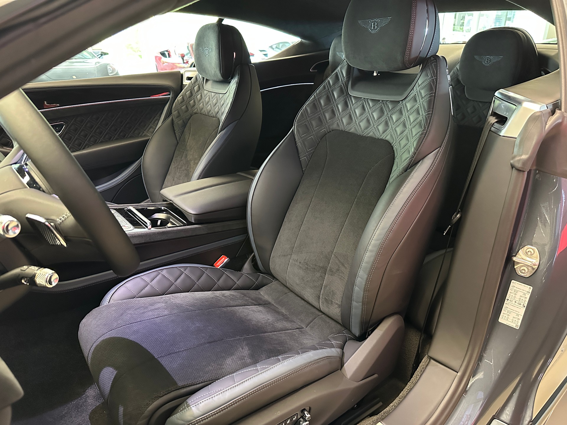 BENTLEY Continental GT 6.0 W12 Speed-image-12