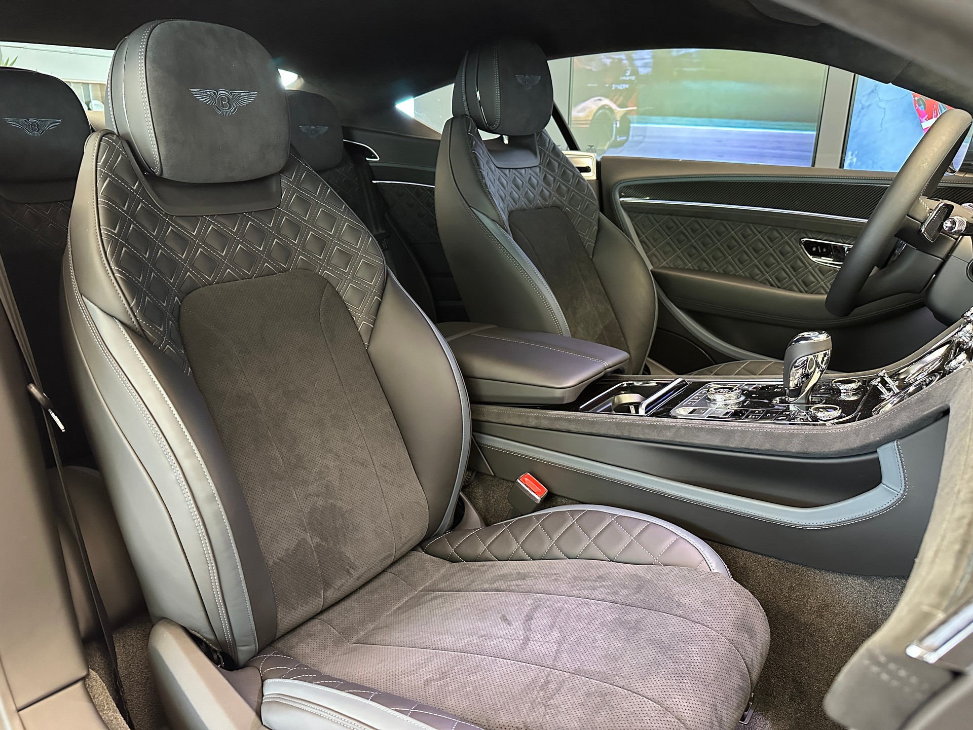 BENTLEY Continental GT 6.0 W12 Speed-image-9