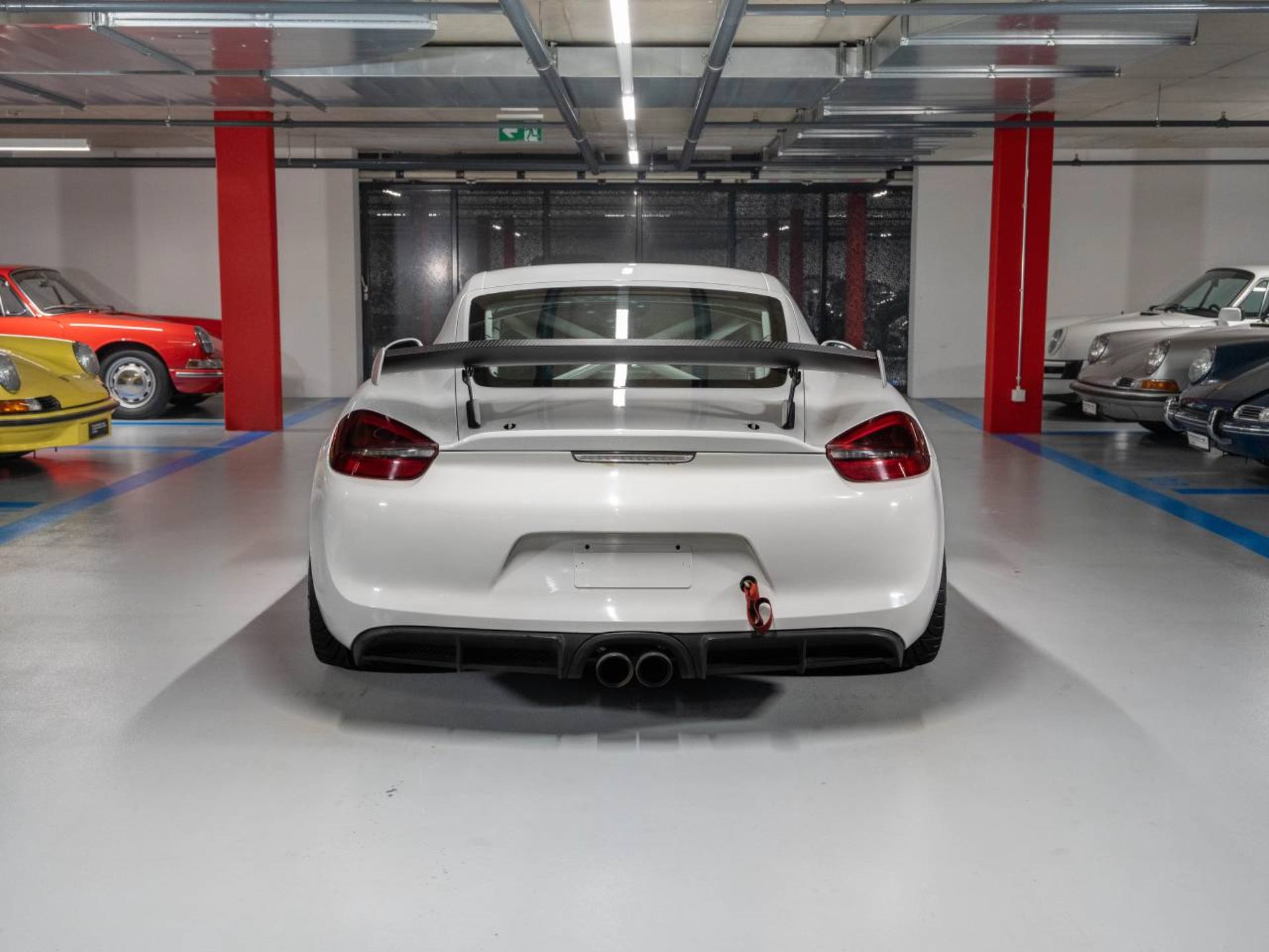 PORSCHE Cayman GT4 Club Sport-image-6