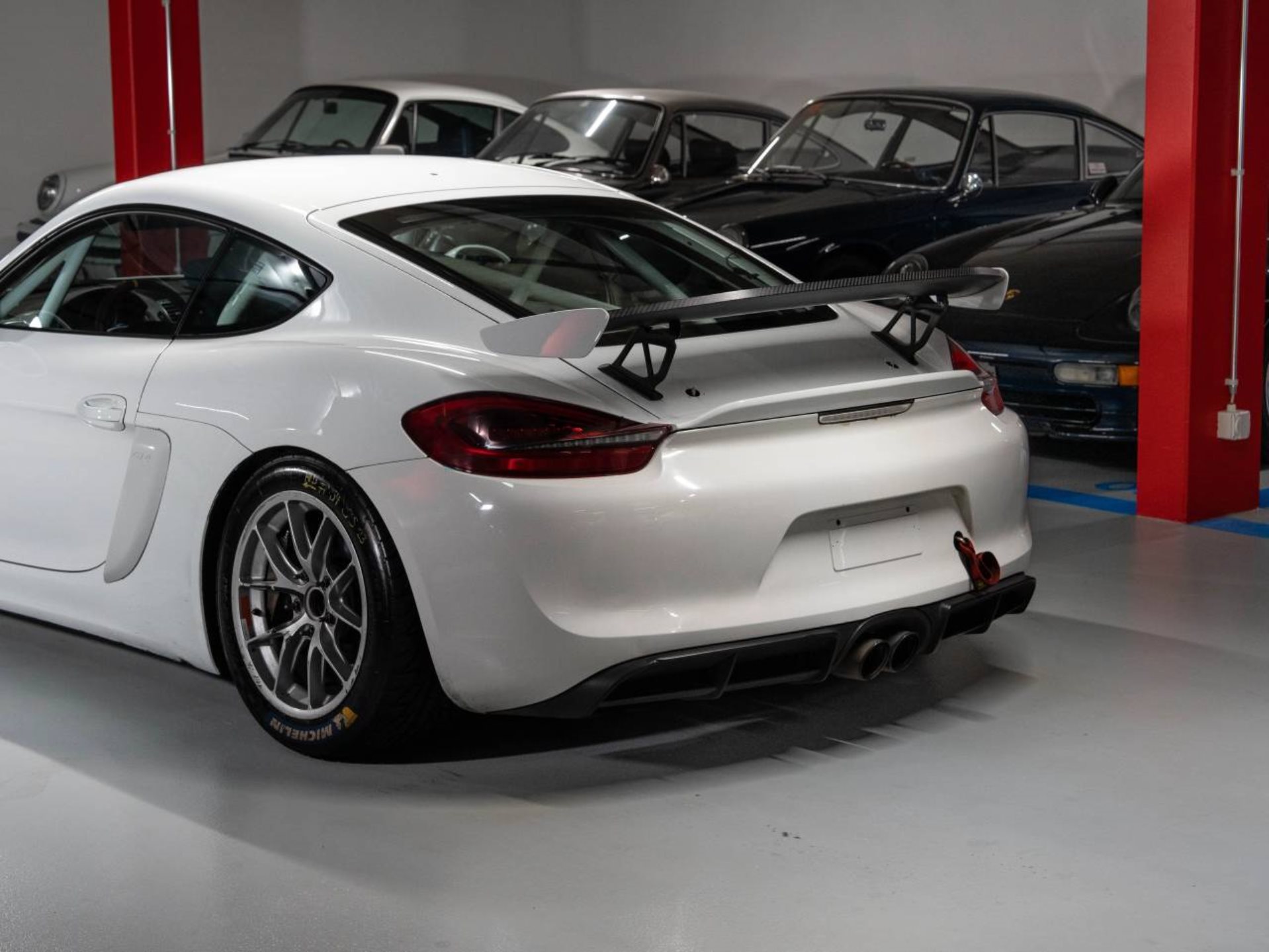 PORSCHE Cayman GT4 Club Sport-image-19