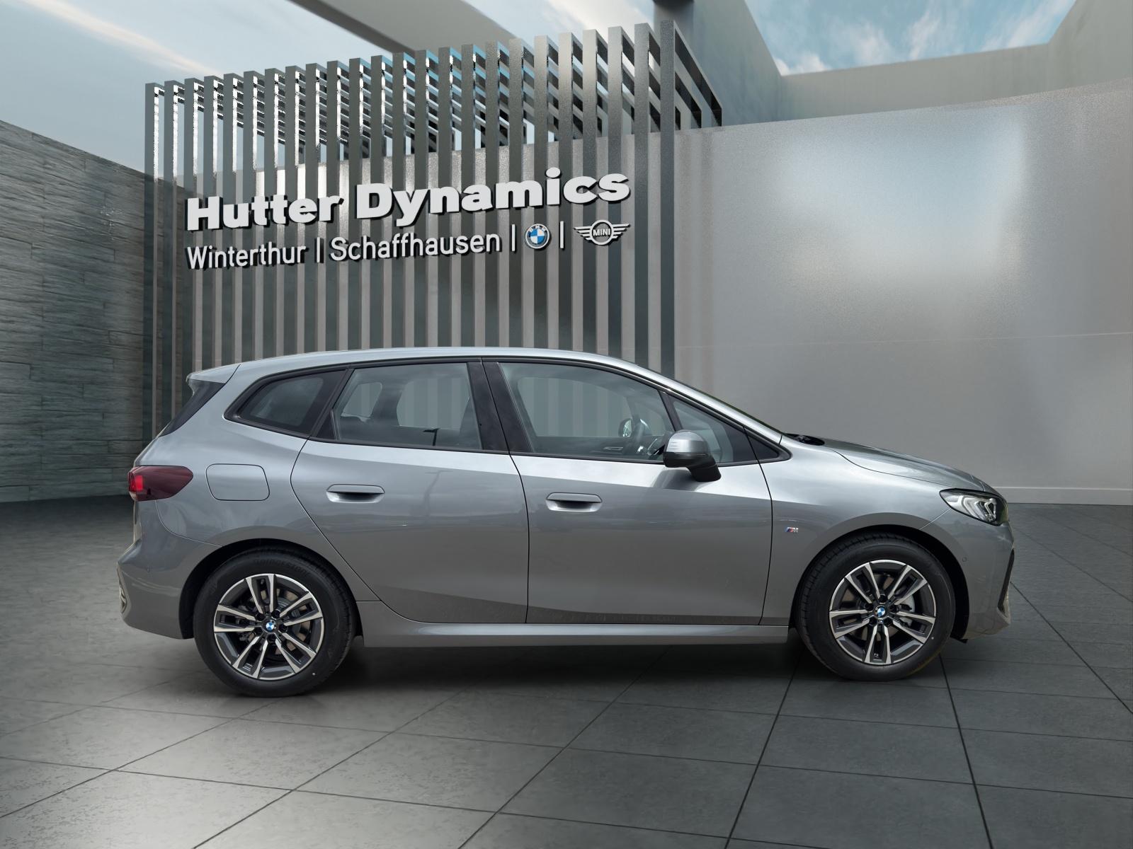 BMW 220i Active Tourer M Sport-image-3