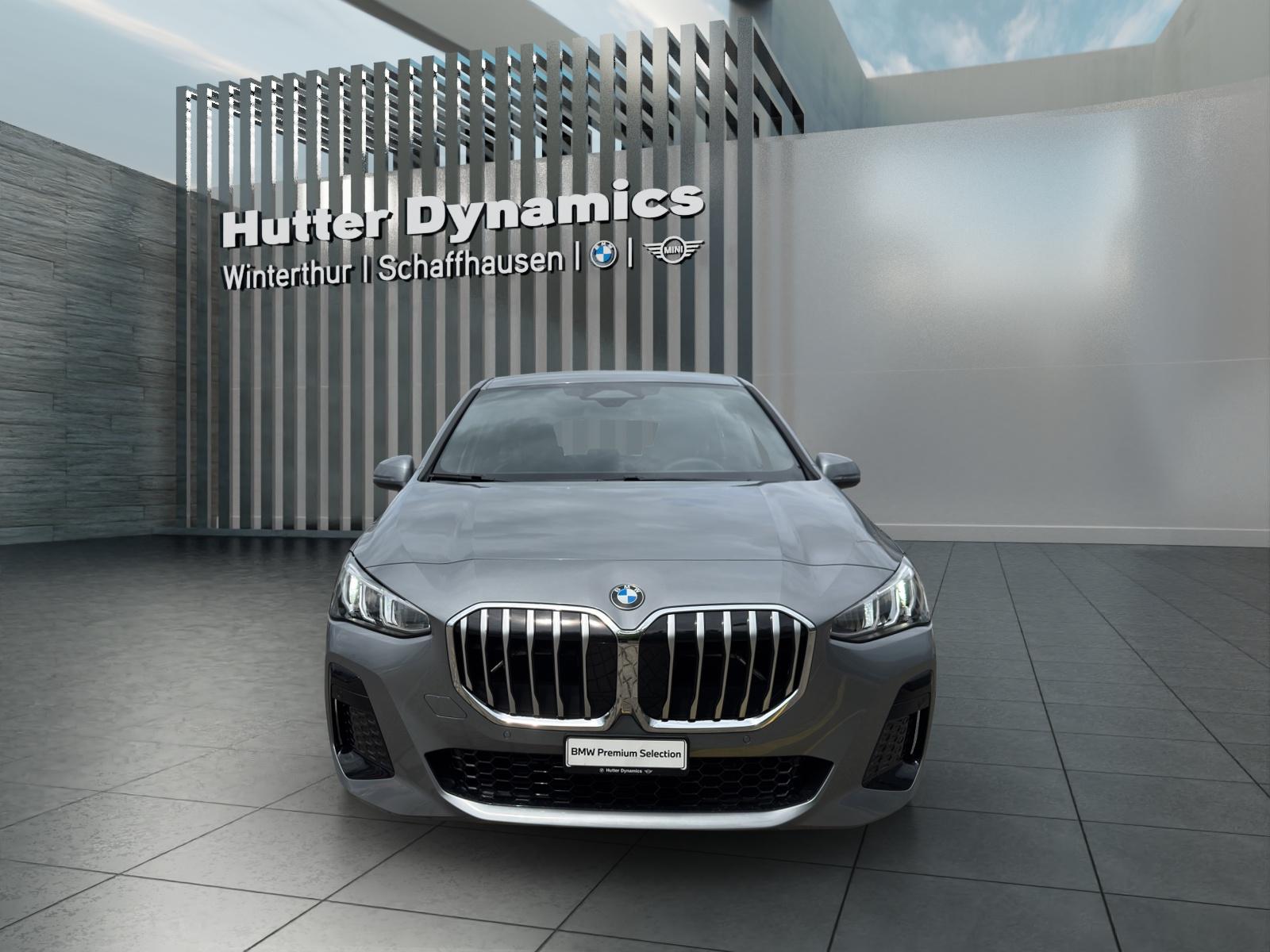 BMW 220i Active Tourer M Sport-image-1