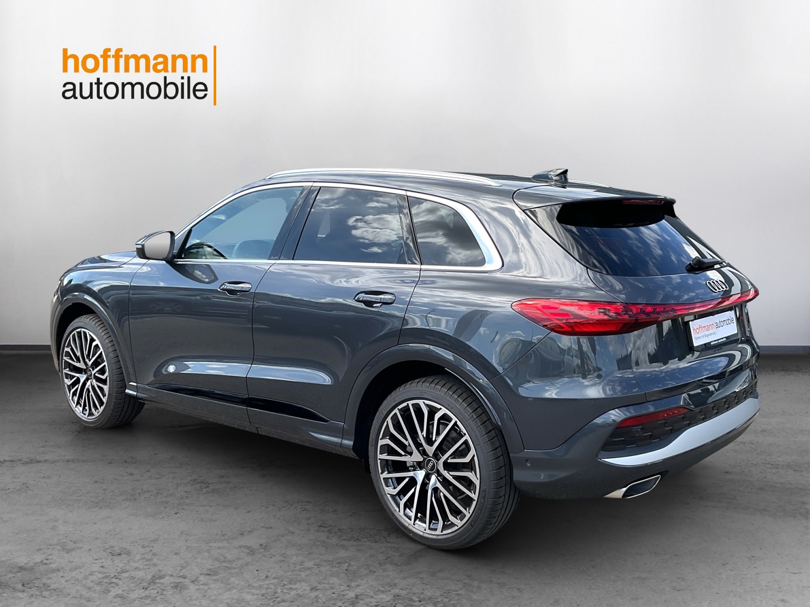 AUDI Q5 TFSI quatto 150 kW S-tronic-image-5