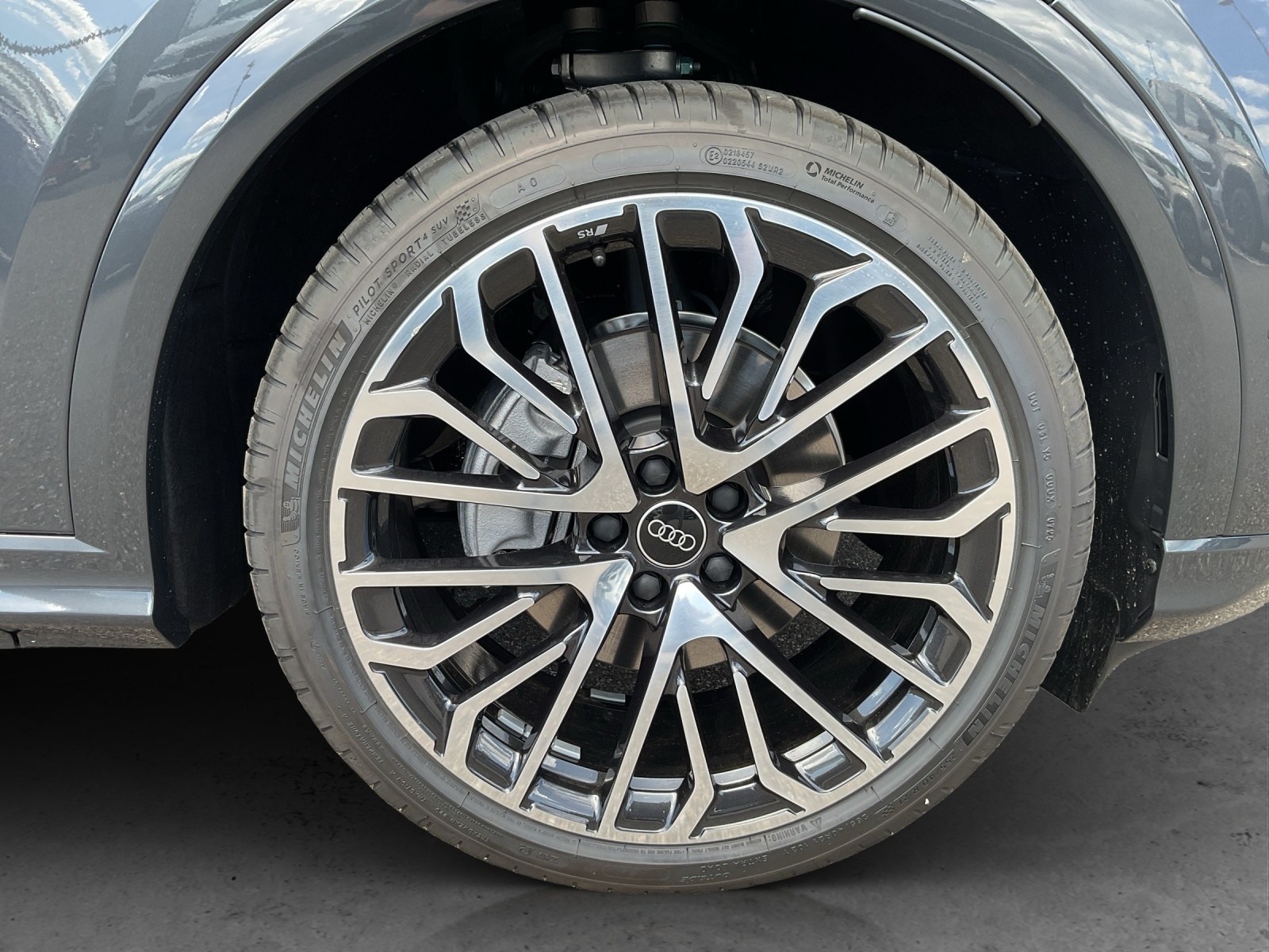 AUDI Q5 TFSI quatto 150 kW S-tronic-image-13