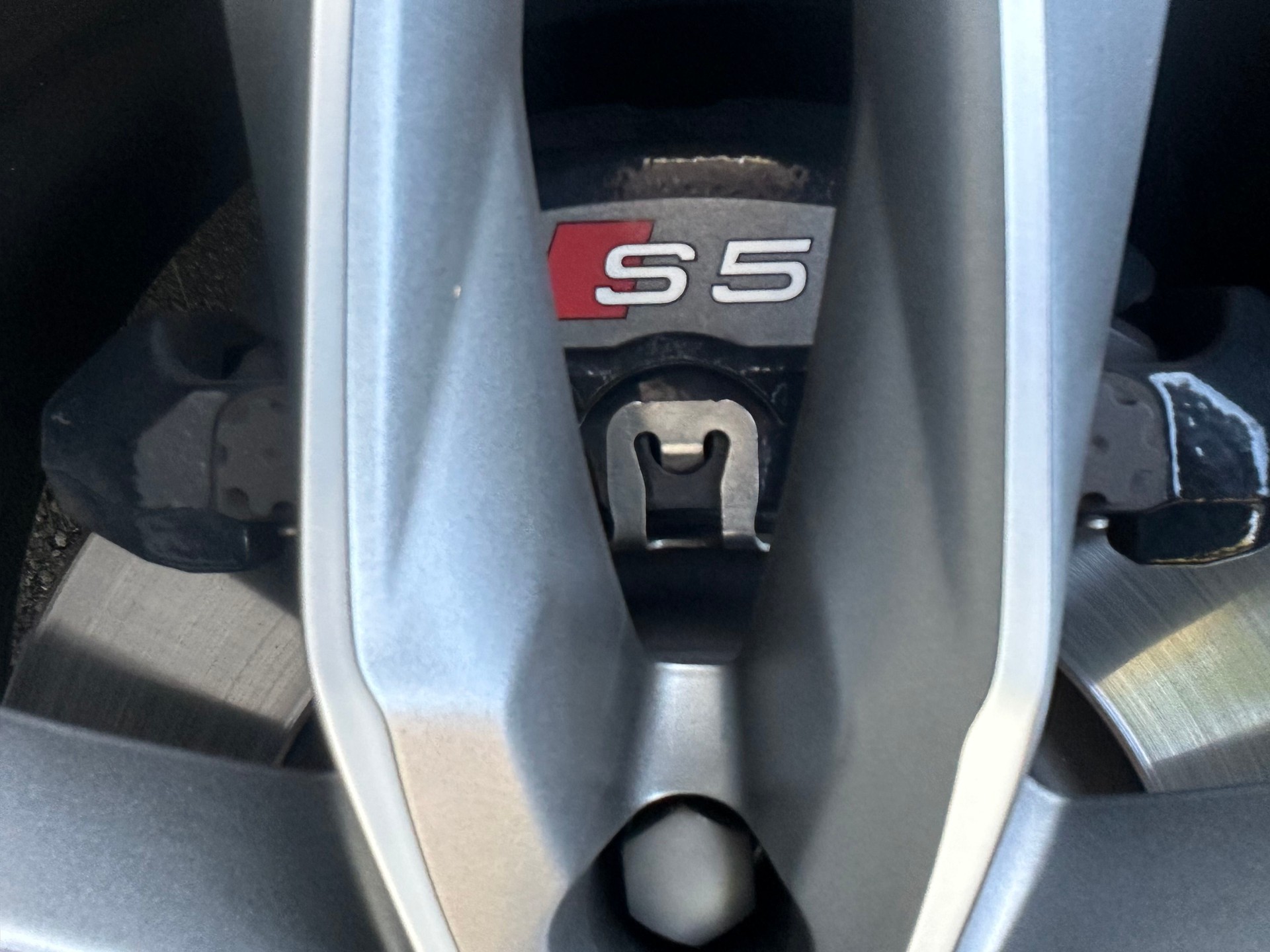 AUDI S5 Coupé 3.0 TFSI quattro S-tronic - Valeur neuve CHF 98'080.- Entretien irréprochable.-image-4