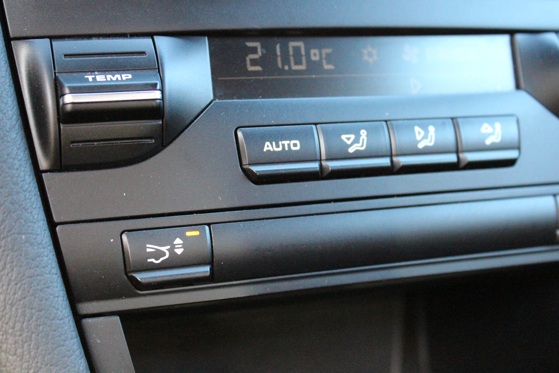 PORSCHE Cayman 2.9-image-12