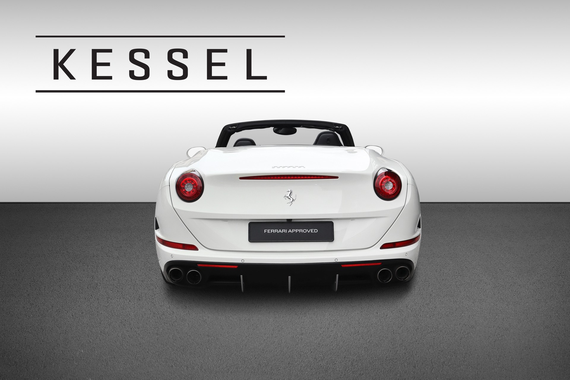 FERRARI California T-image-5