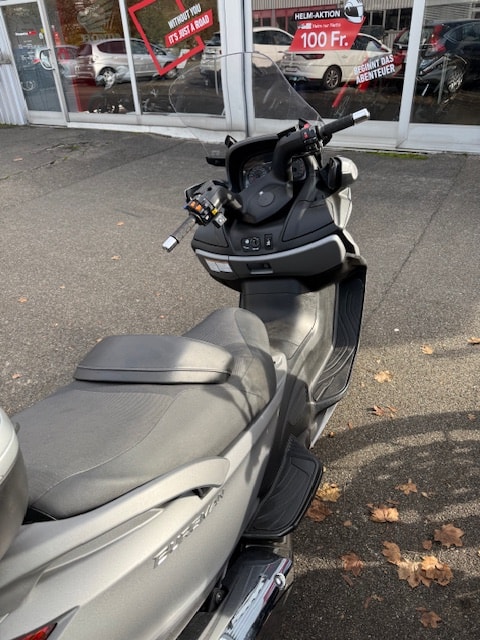 SUZUKI AN 650 ZA ABS Burgman-showroom-element-3
