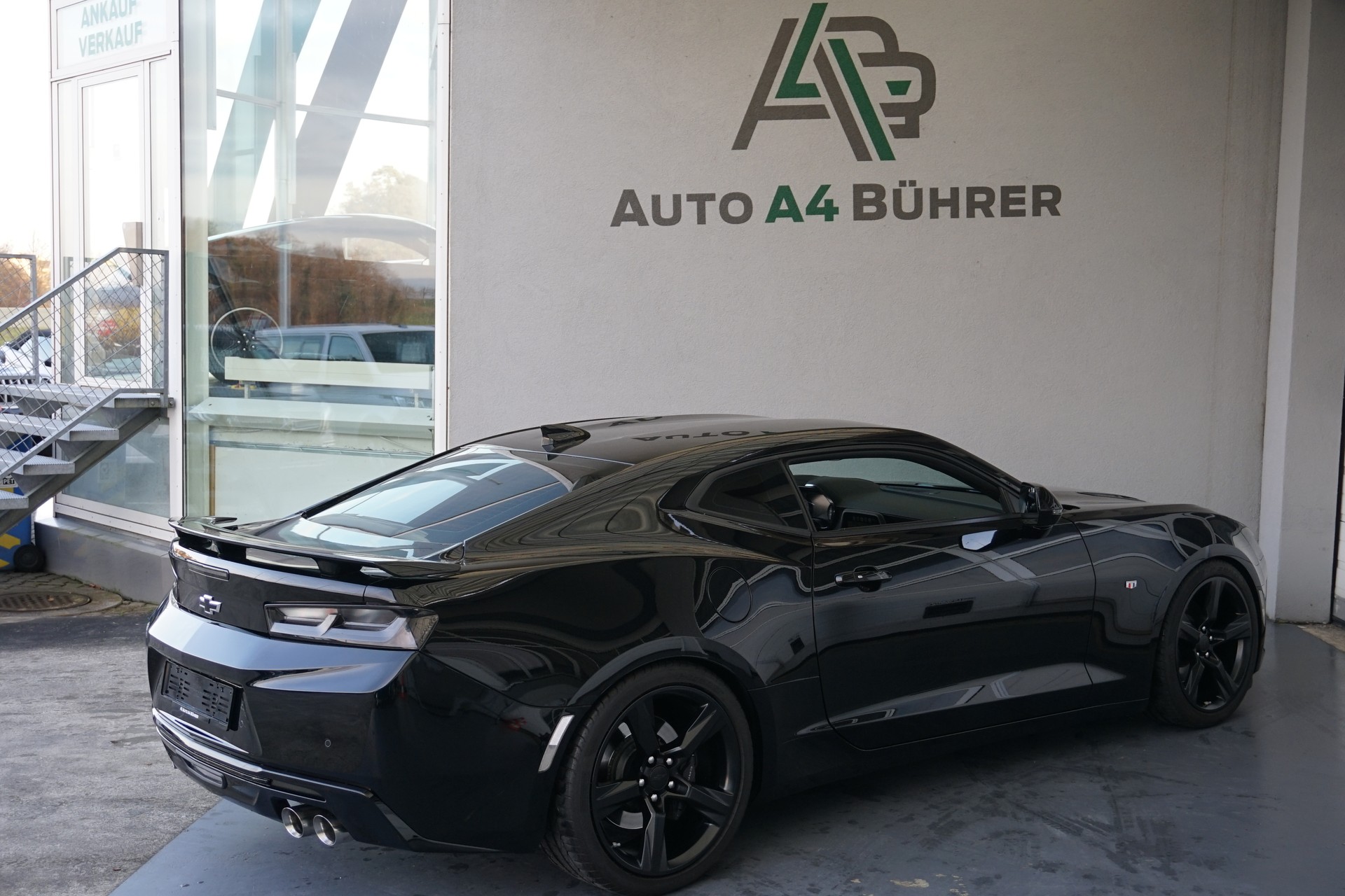 CHEVROLET Camaro 6.2i V8 Coupé Automat 453PS-image-8